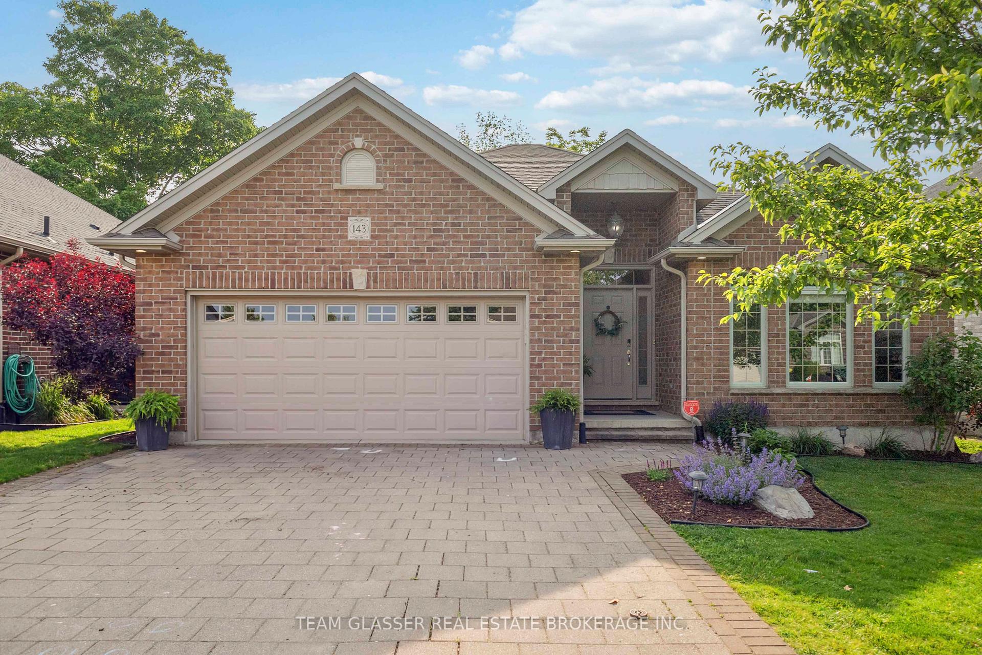 Photo 2 of 143 Deborah Drive, Strathroy-Caradoc, NE — HOMEH