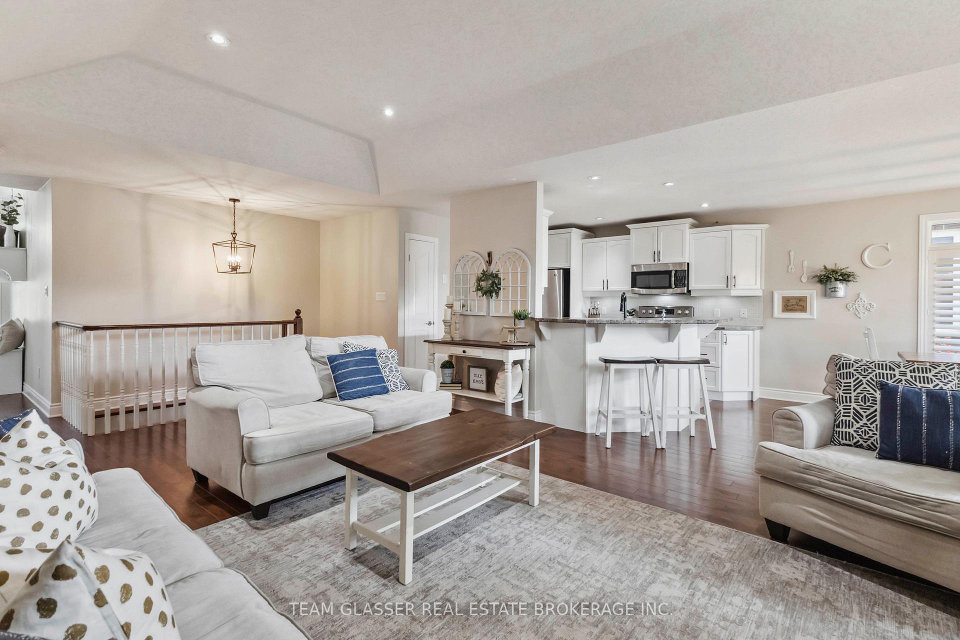Photo 16 of 143 Deborah Drive, Strathroy-Caradoc, NE — HOMEH