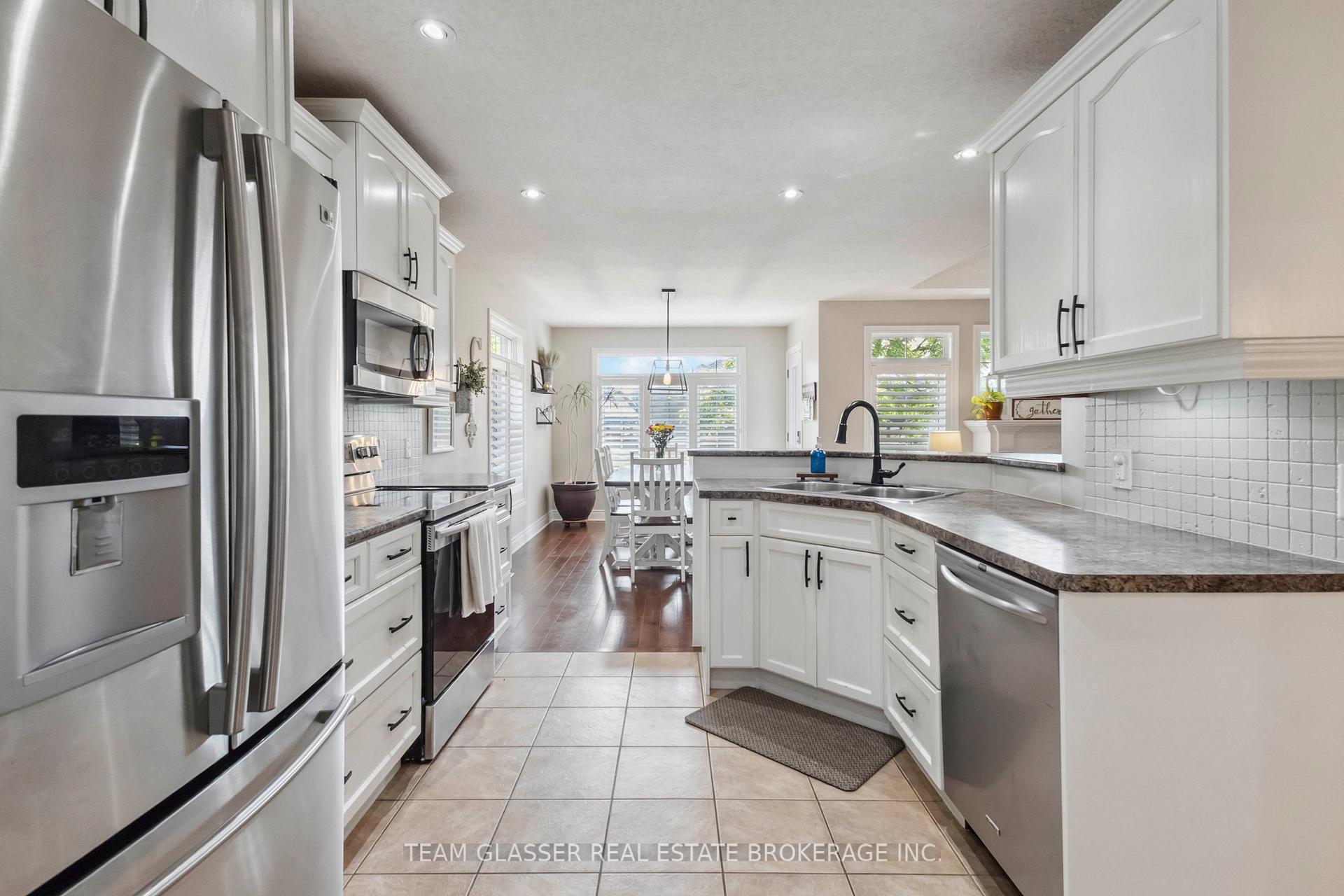 Photo 17 of 143 Deborah Drive, Strathroy-Caradoc, NE — HOMEH