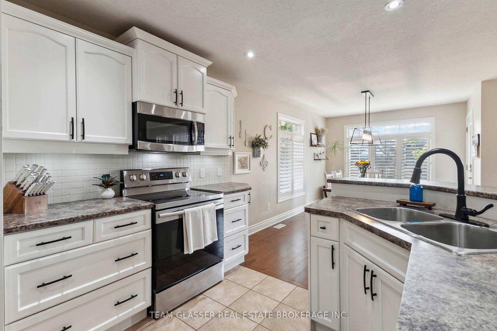 Photo 19 of 143 Deborah Drive, Strathroy-Caradoc, NE — HOMEH