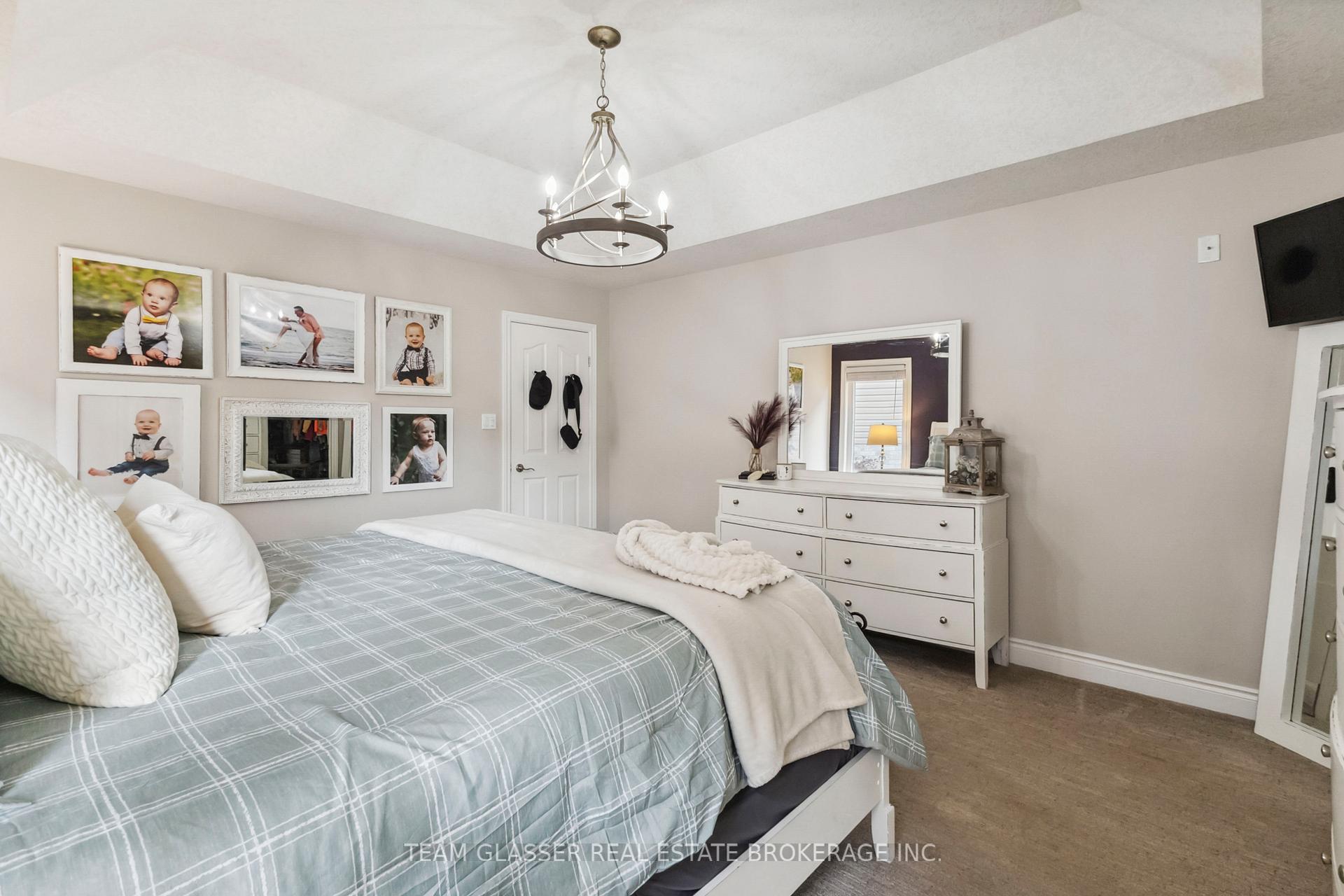 Photo 30 of 143 Deborah Drive, Strathroy-Caradoc, NE — HOMEH