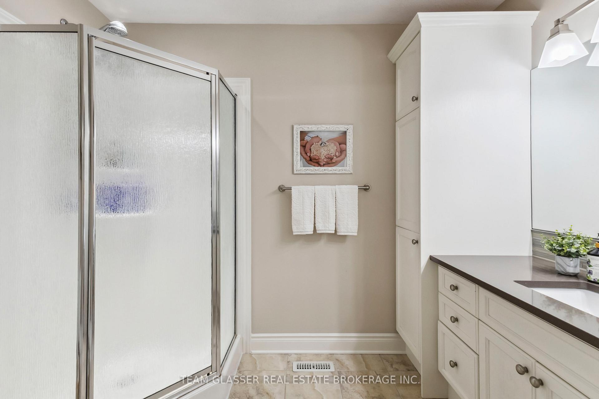 Photo 31 of 143 Deborah Drive, Strathroy-Caradoc, NE — HOMEH