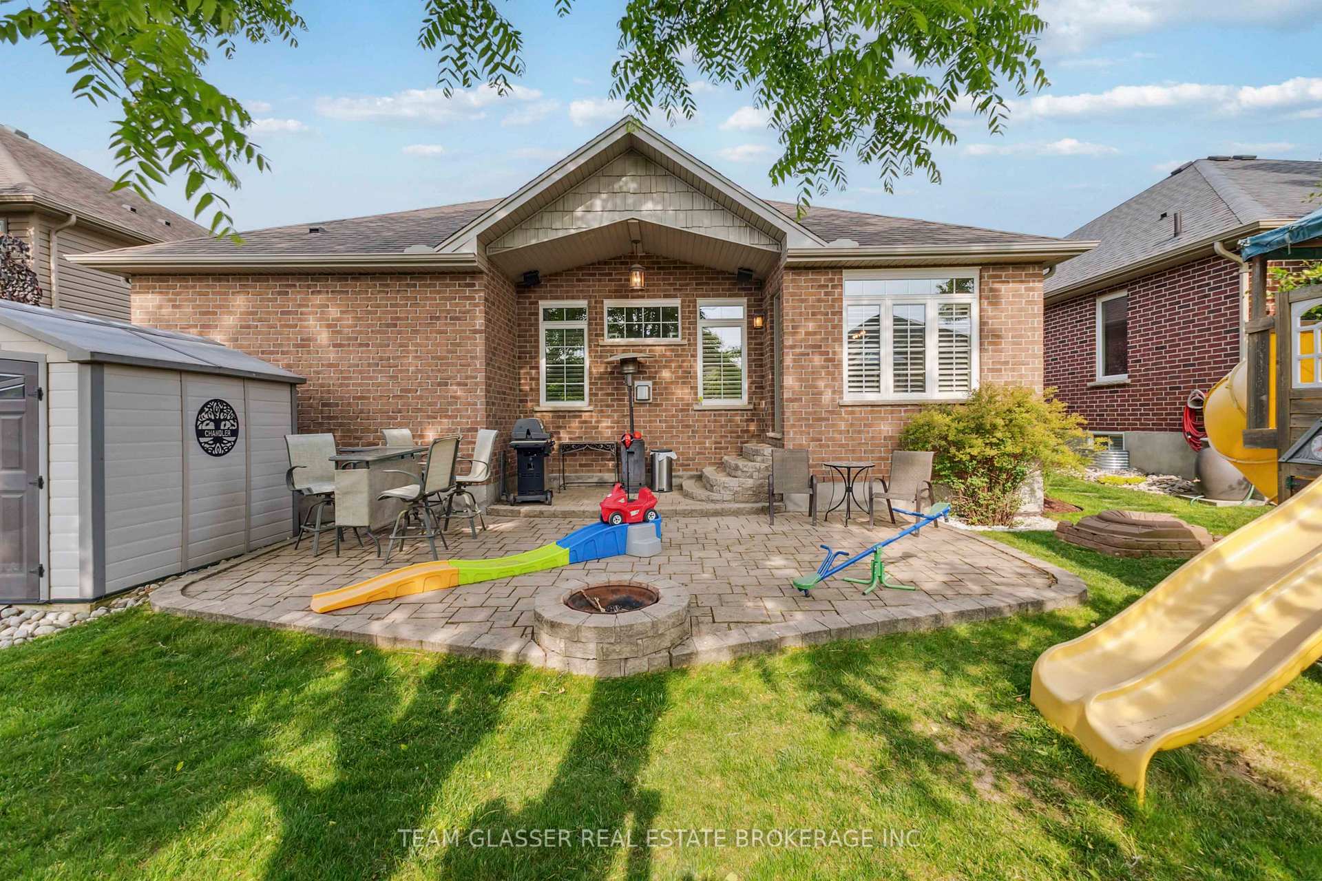 Photo 43 of 143 Deborah Drive, Strathroy-Caradoc, NE — HOMEH