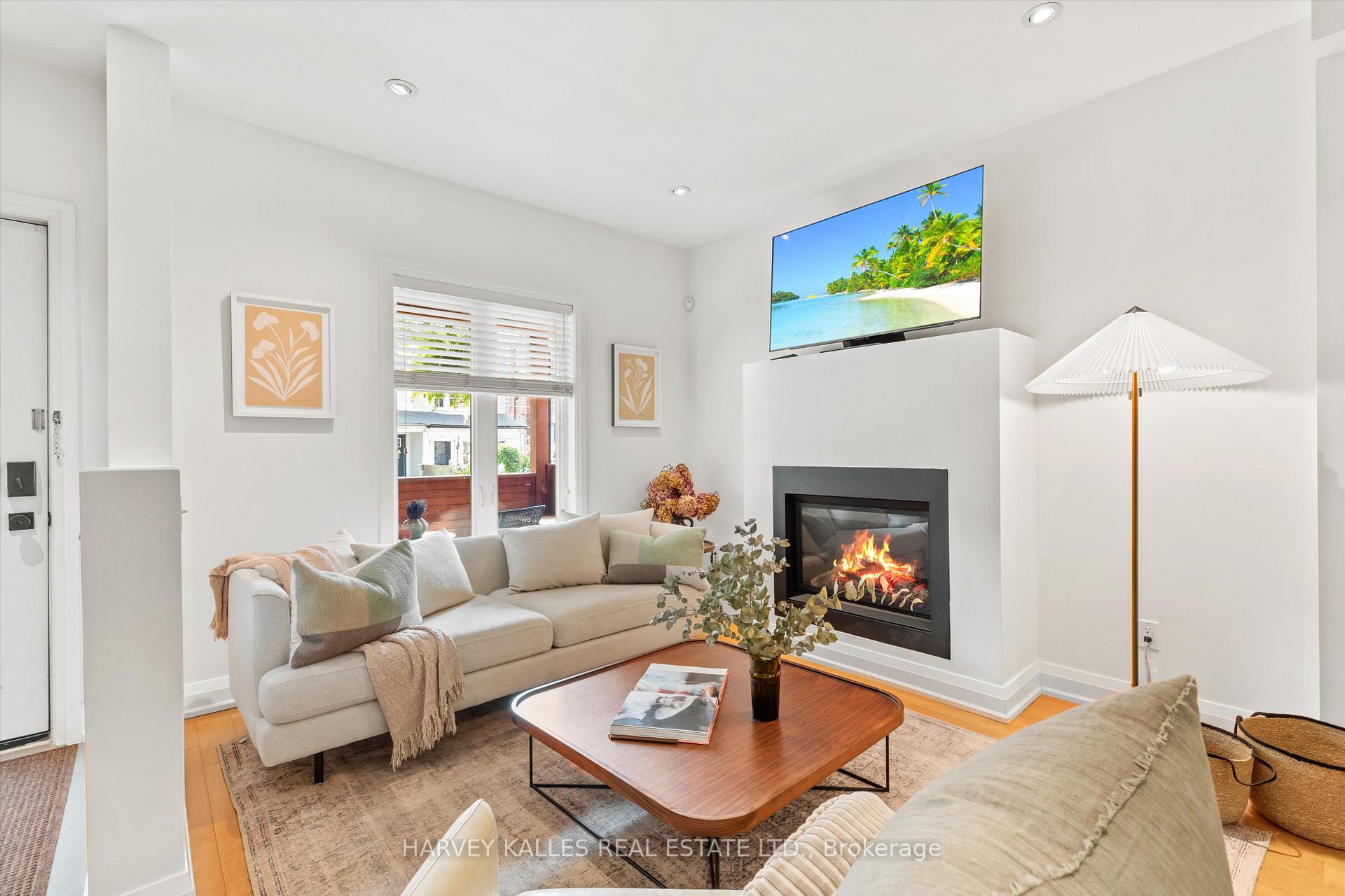 Photo 4 of 89 Empire Avenue, Toronto, South Riverdale — HOMEH