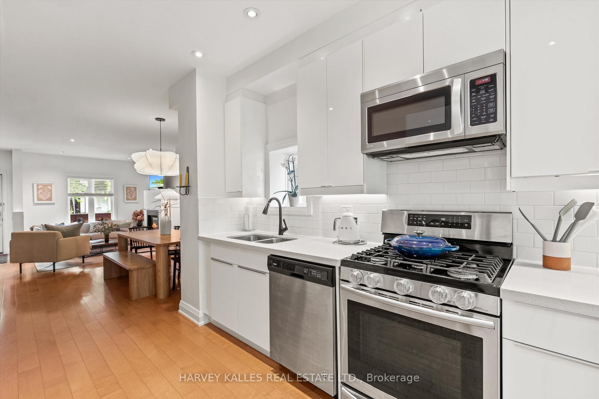 Photo 13 of 89 Empire Avenue, Toronto, South Riverdale — HOMEH