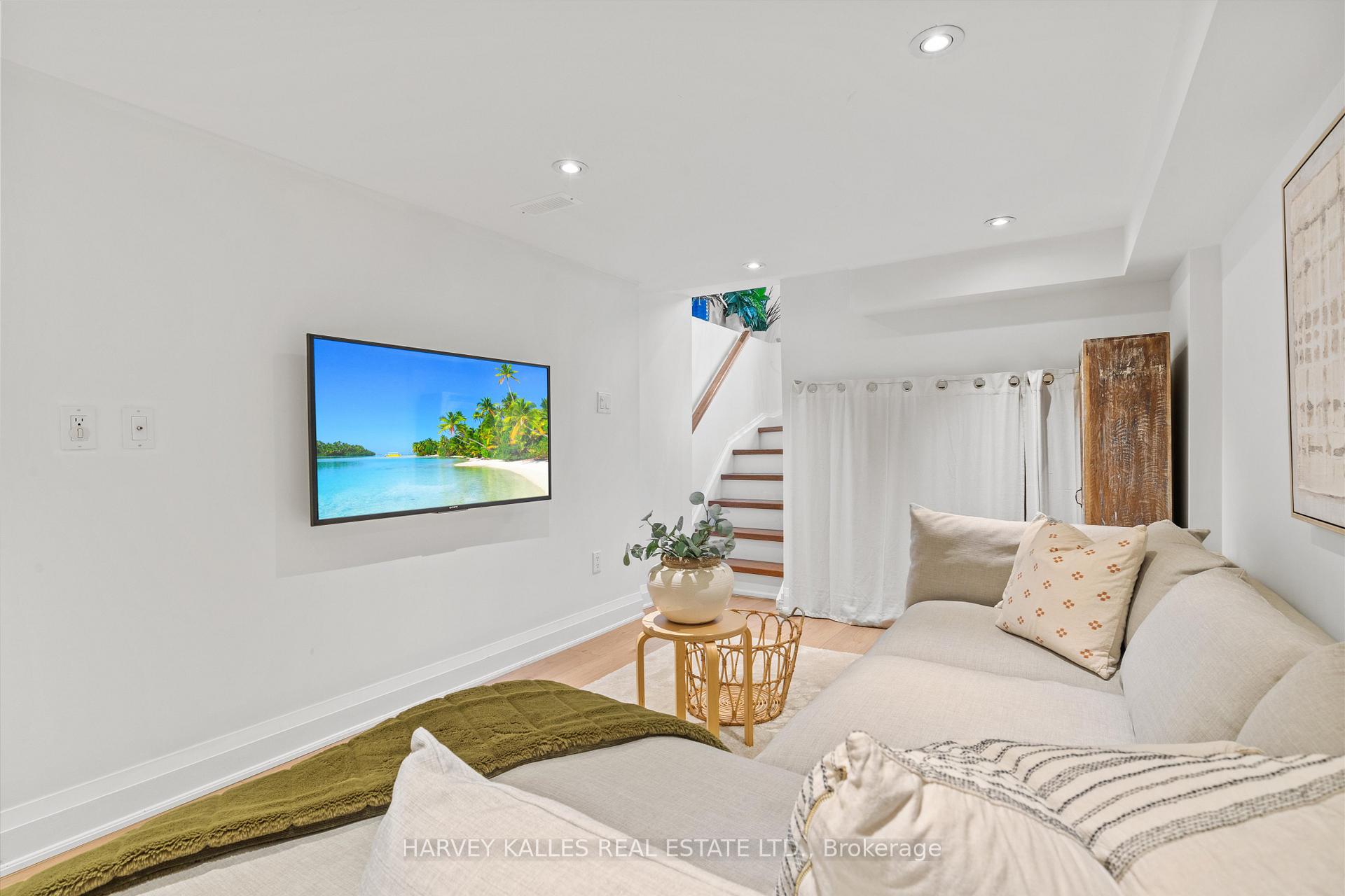 Photo 23 of 89 Empire Avenue, Toronto, South Riverdale — HOMEH