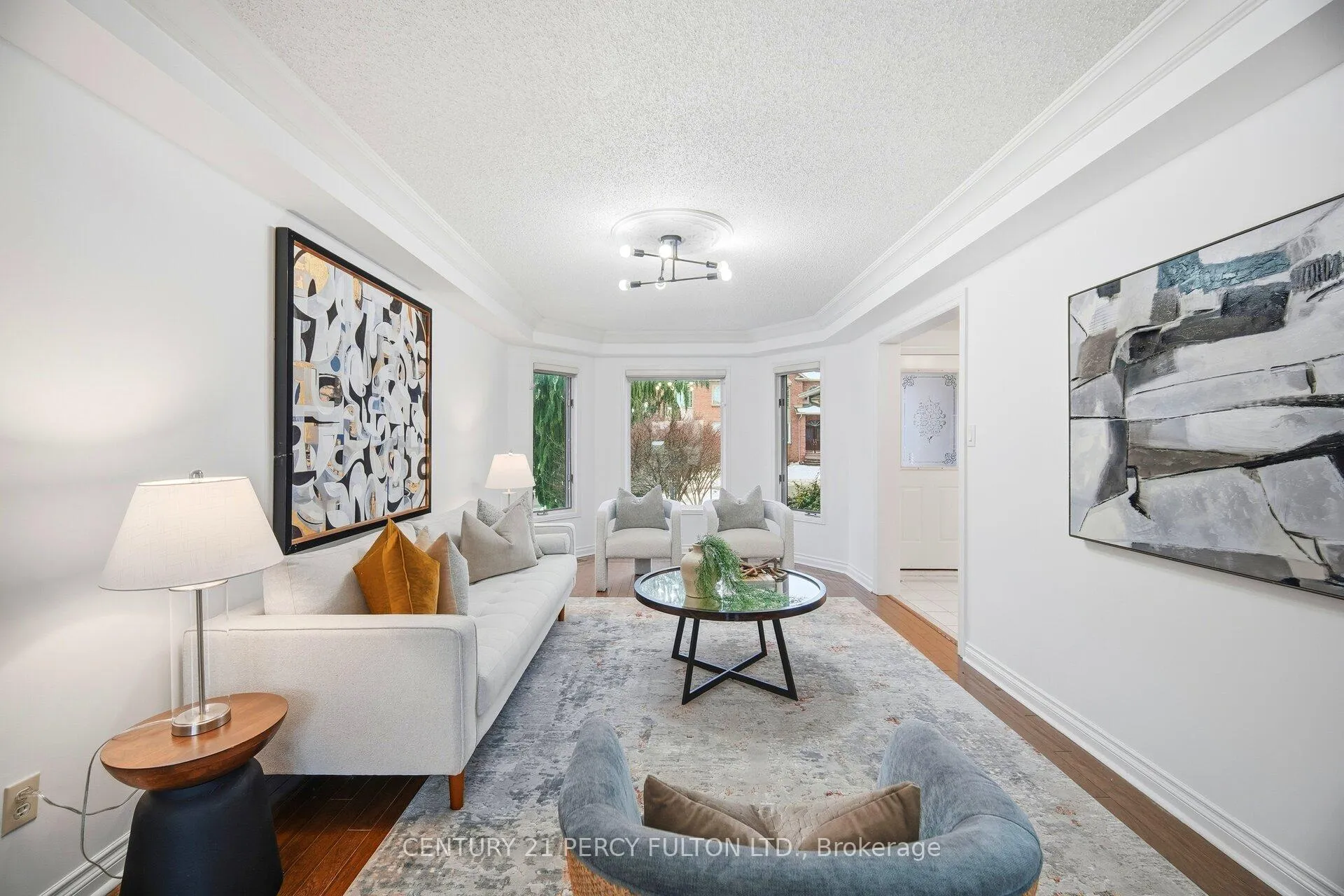 Photo 2 of 896 Darwin Drive, Pickering, Dunbarton — HOMEH
