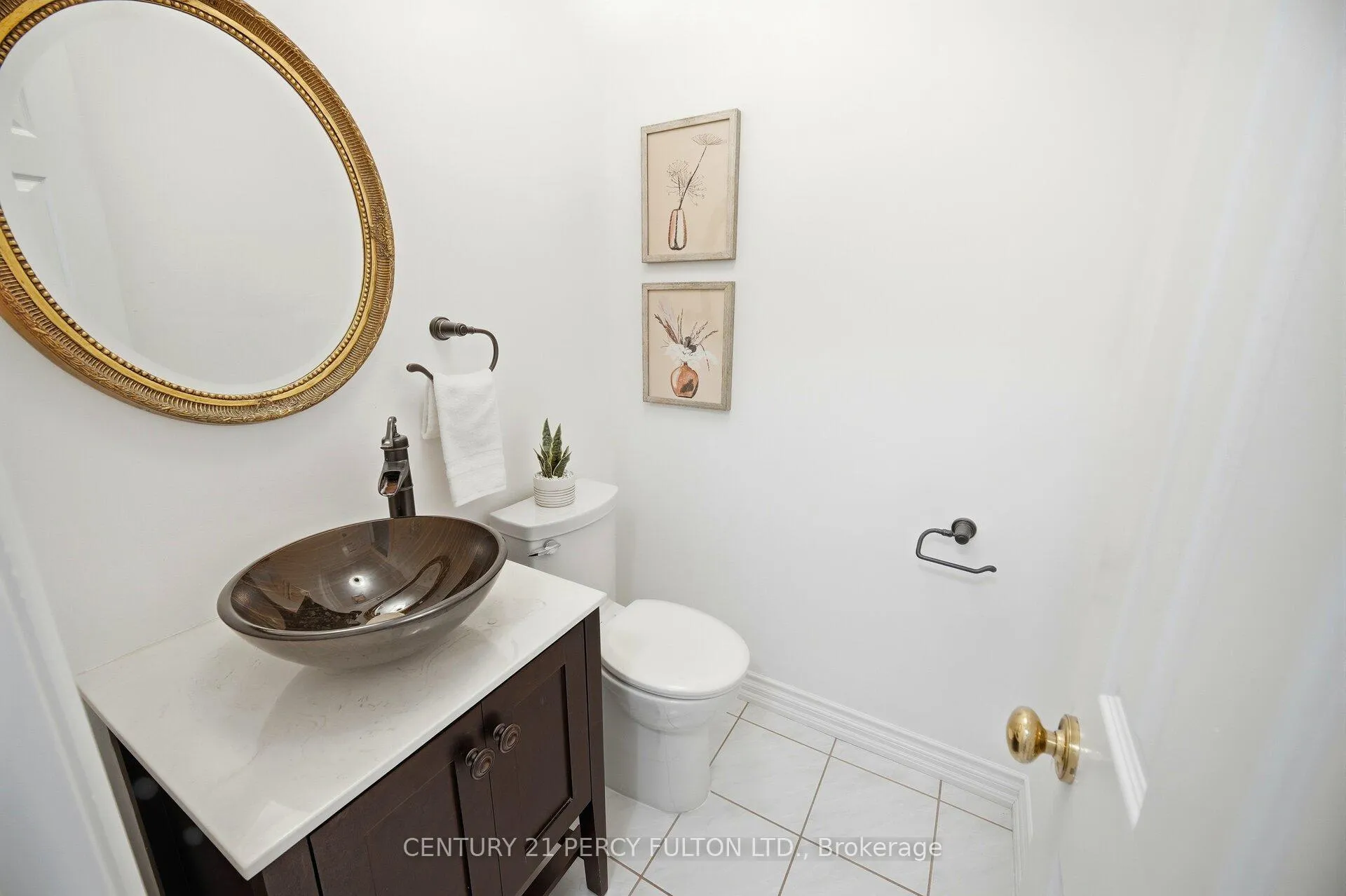Photo 16 of 896 Darwin Drive, Pickering, Dunbarton — HOMEH