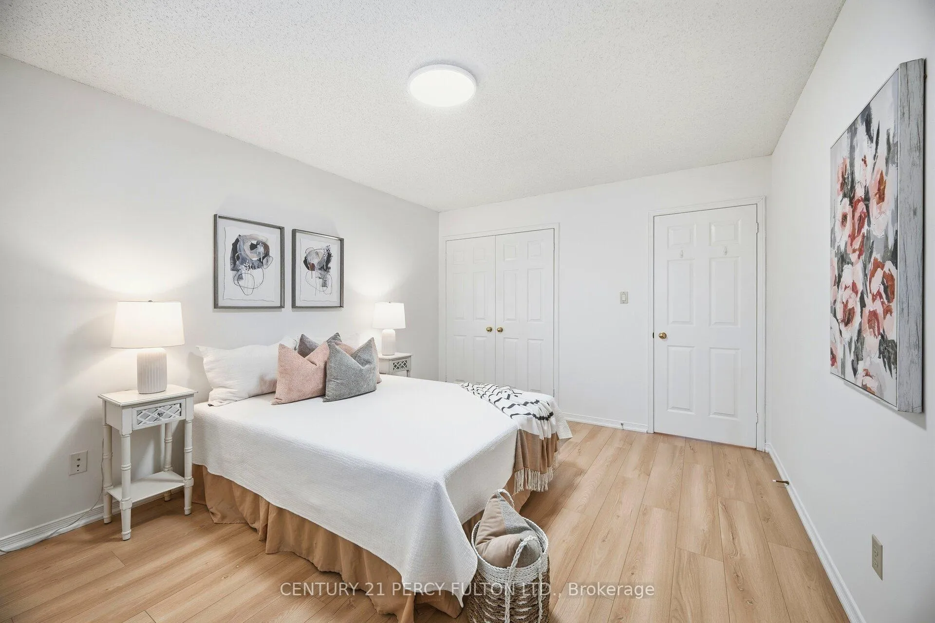 Photo 26 of 896 Darwin Drive, Pickering, Dunbarton — HOMEH