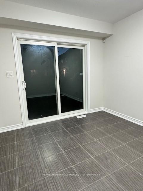 Photo 11 of 173 Winterberry Boulevard, Thorold, Confederation Heights — HOMEH