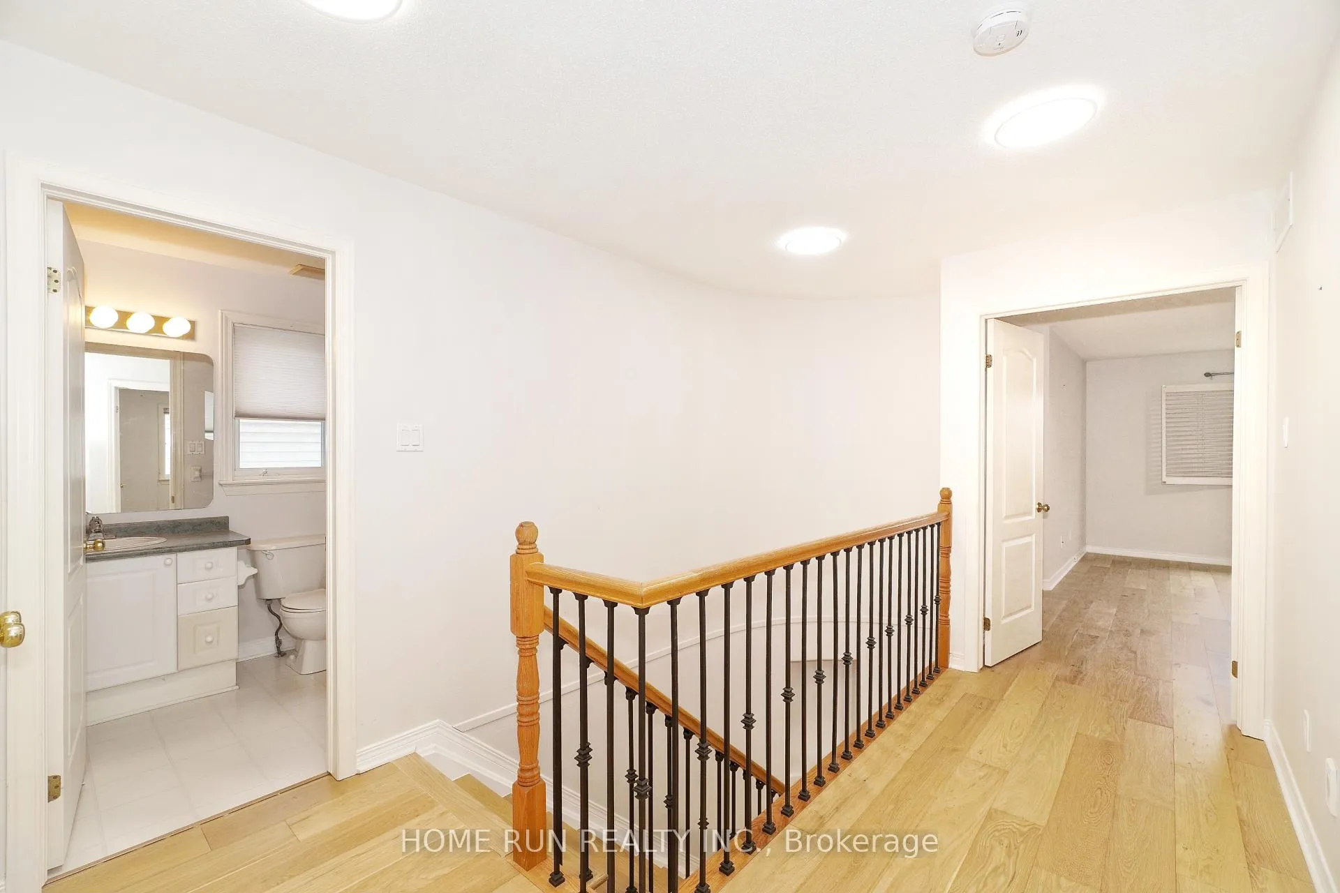 Photo 15 of 15 Evanshen Crescent, Ottawa, Kanata - Kanata Lakes/Heritage Hills — HOMEH
