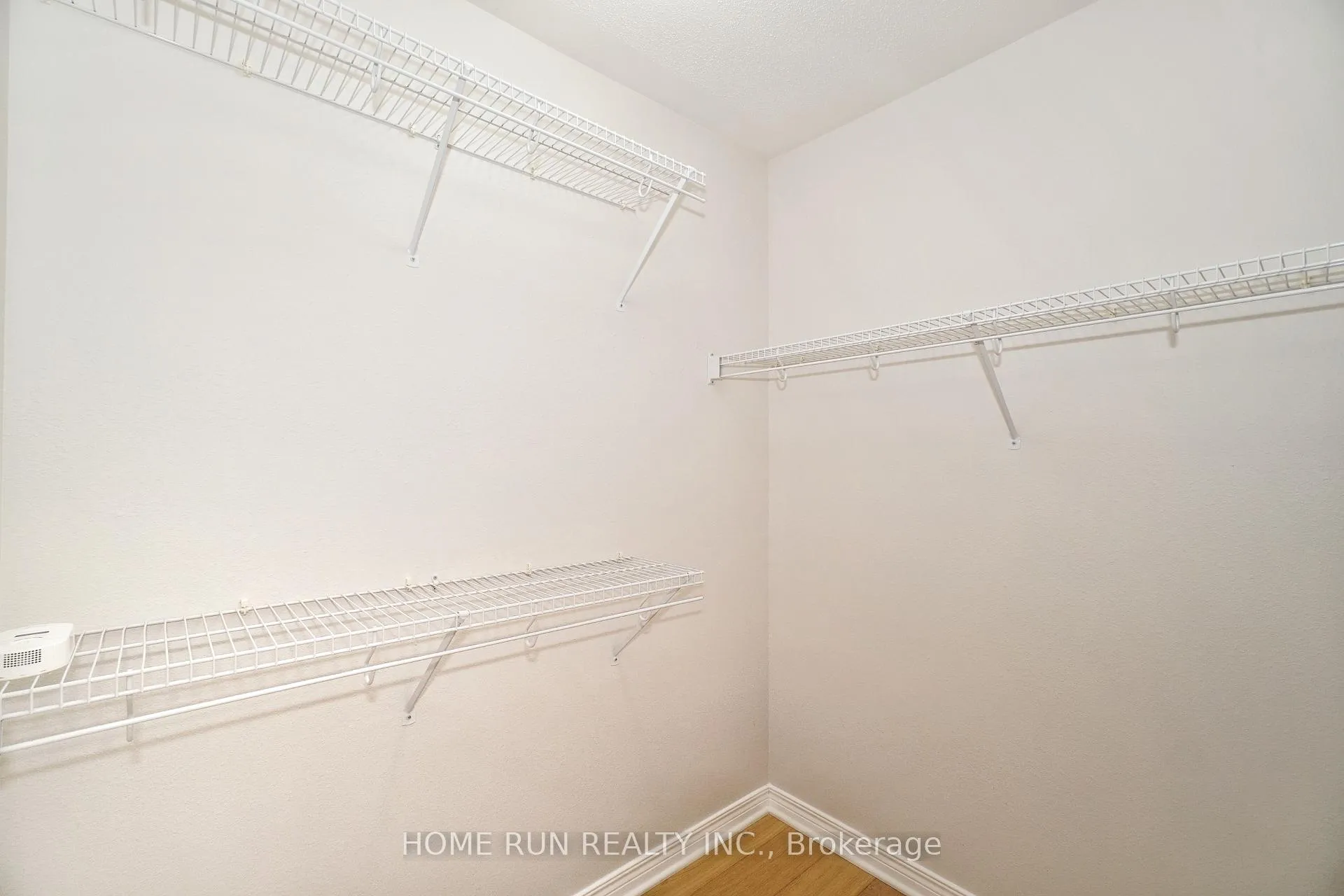 Photo 18 of 15 Evanshen Crescent, Ottawa, Kanata - Kanata Lakes/Heritage Hills — HOMEH