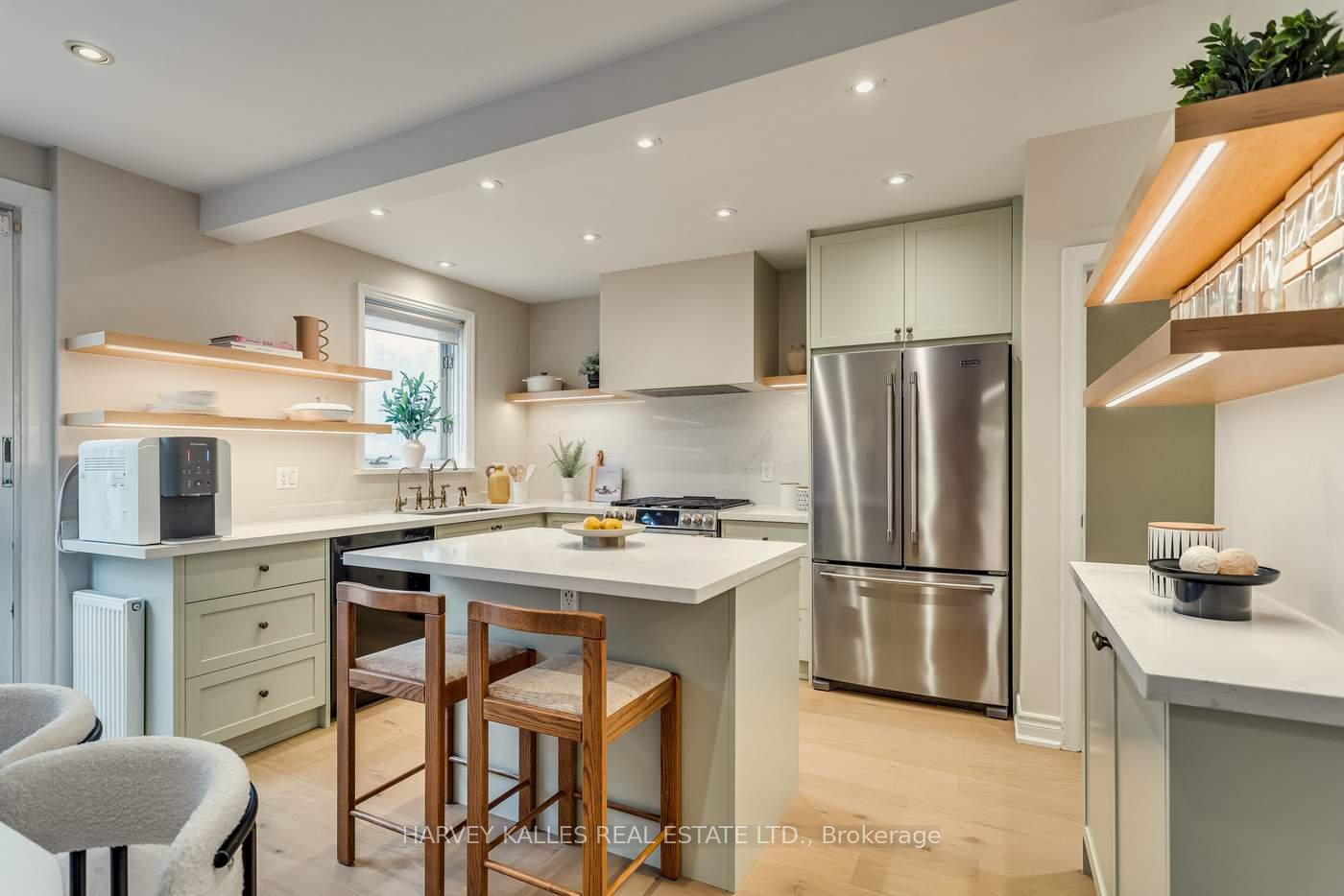 Photo 16 of 138 Banff Road, Toronto, Mount Pleasant East — HOMEH
