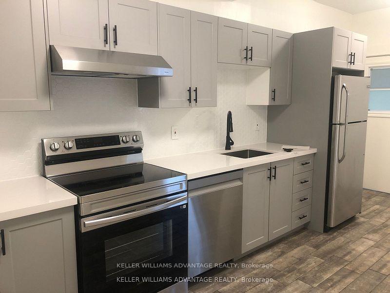 Photo 10 of Unit Main, 2345 Queen Street E, Toronto, The Beaches — HOMEH