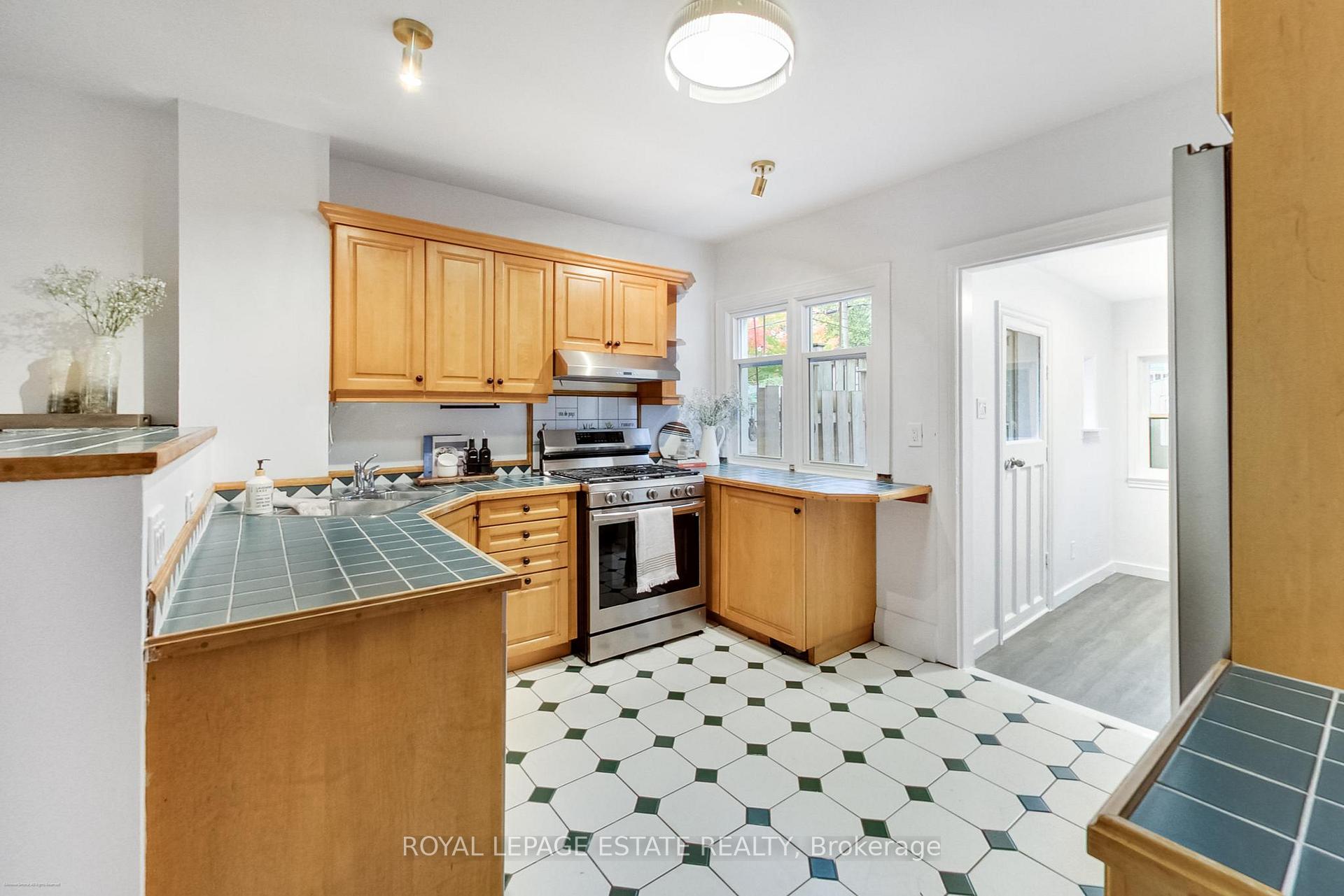 Photo 10 of 83 Bastedo Avenue, Toronto, Woodbine Corridor — HOMEH