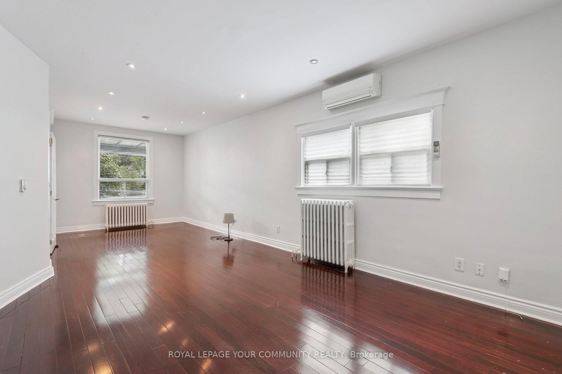 Photo 10 of Unit Unit 1, 10 Coxwell Avenue, Toronto, Greenwood-Coxwell — HOMEH