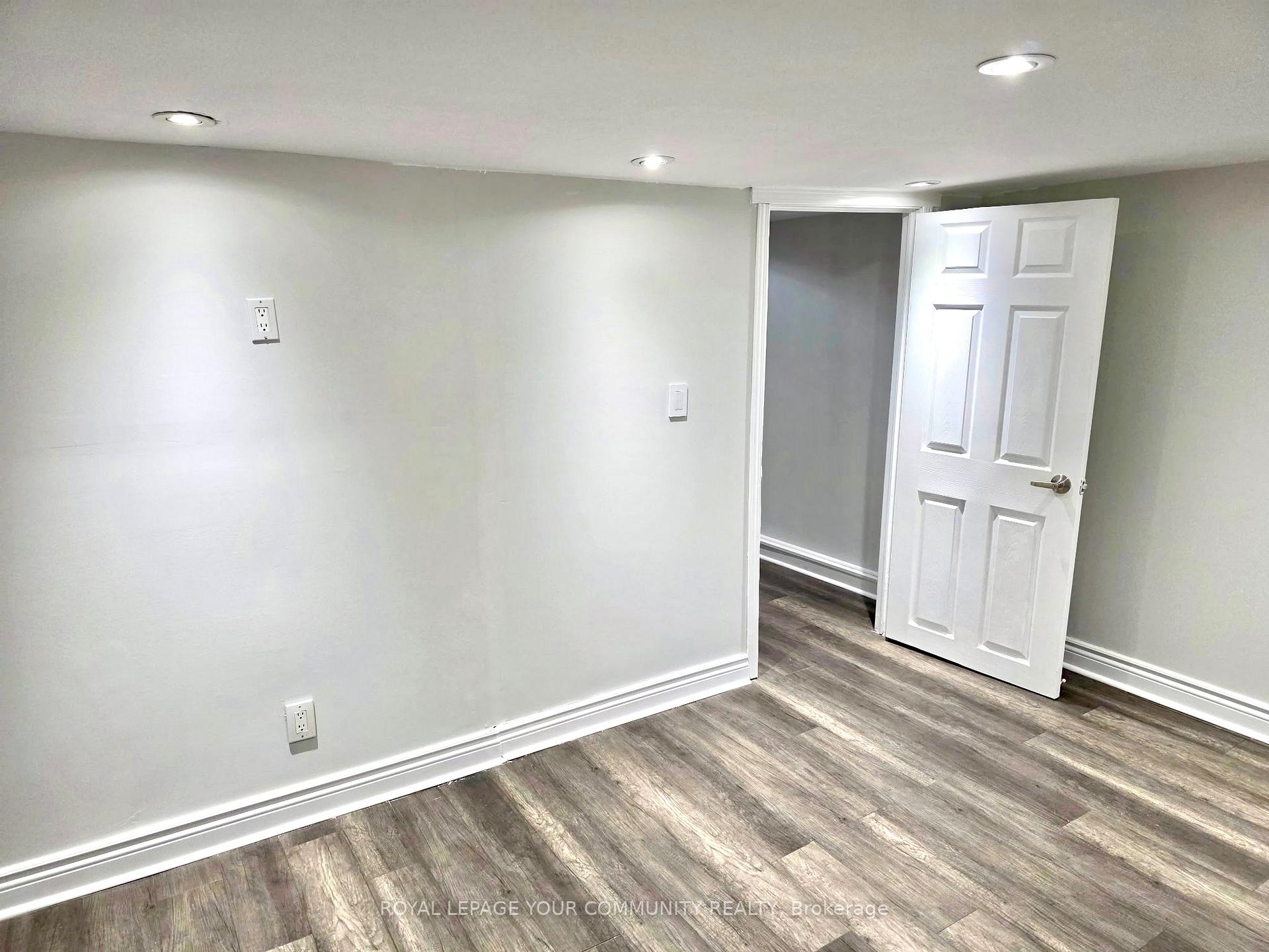 Photo 31 of Unit Unit 1, 10 Coxwell Avenue, Toronto, Greenwood-Coxwell — HOMEH