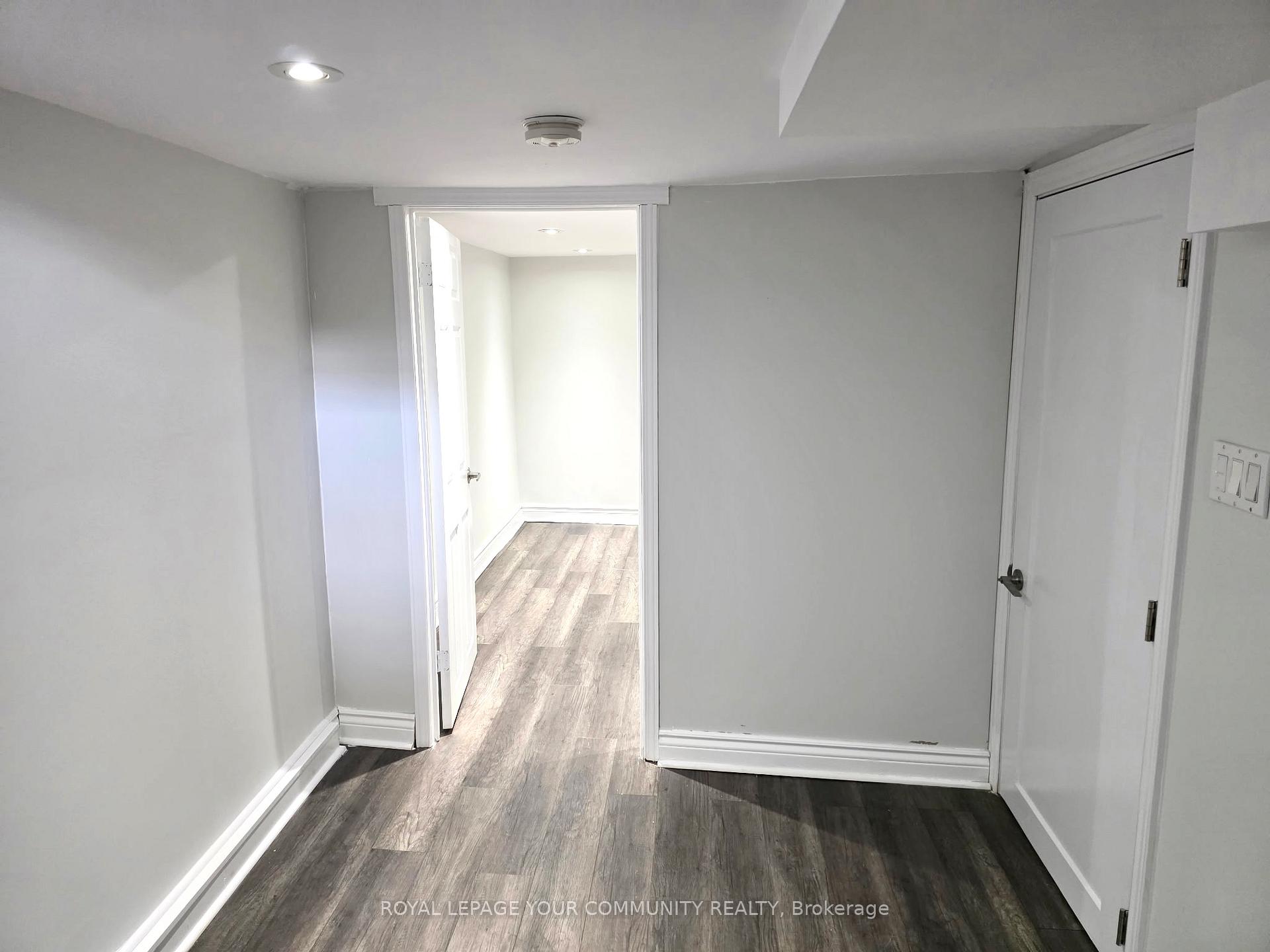 Photo 35 of Unit Unit 1, 10 Coxwell Avenue, Toronto, Greenwood-Coxwell — HOMEH