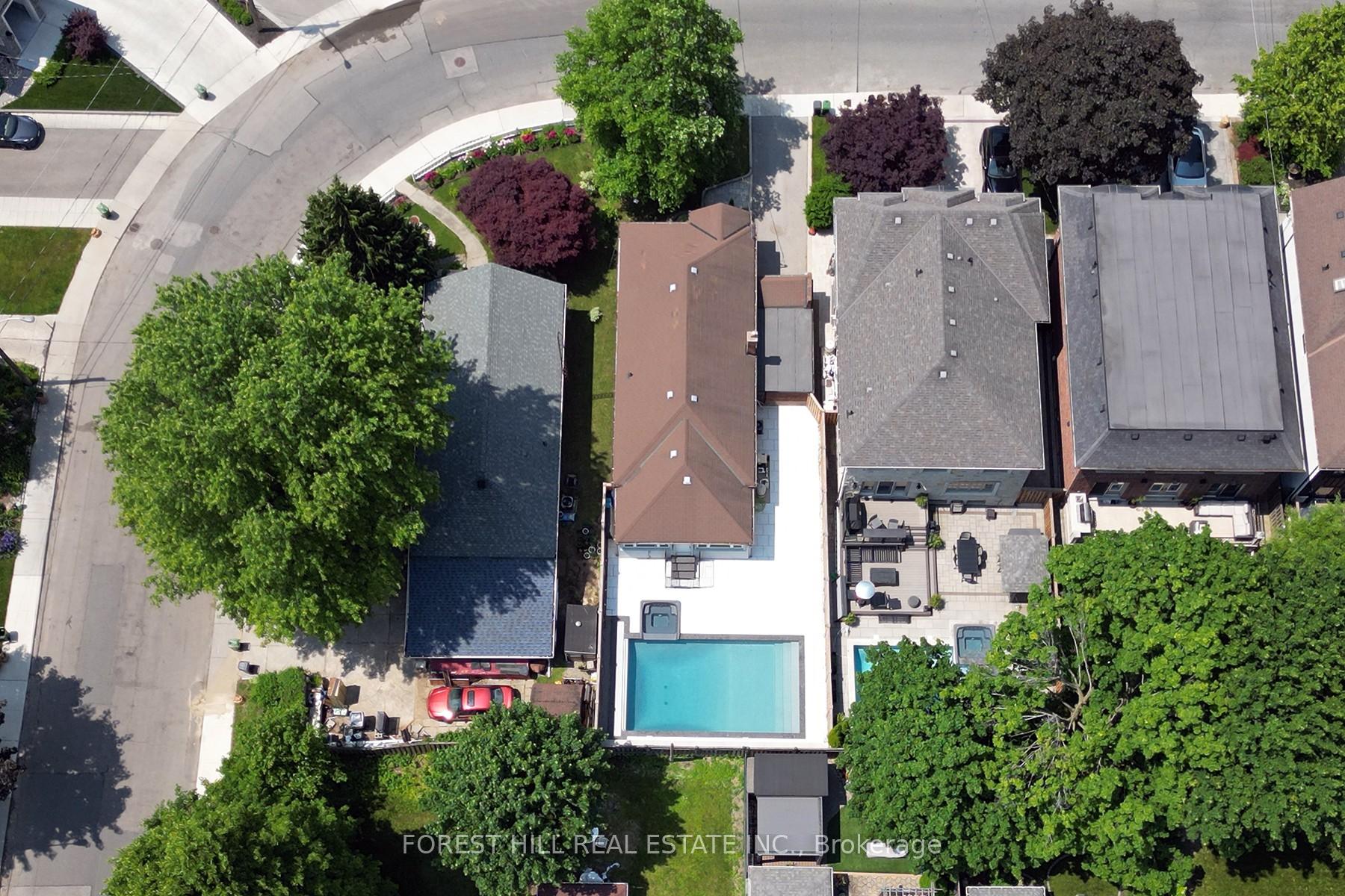 Photo 6 of 21 Presteign Avenue, Toronto, O'Connor-Parkview — HOMEH