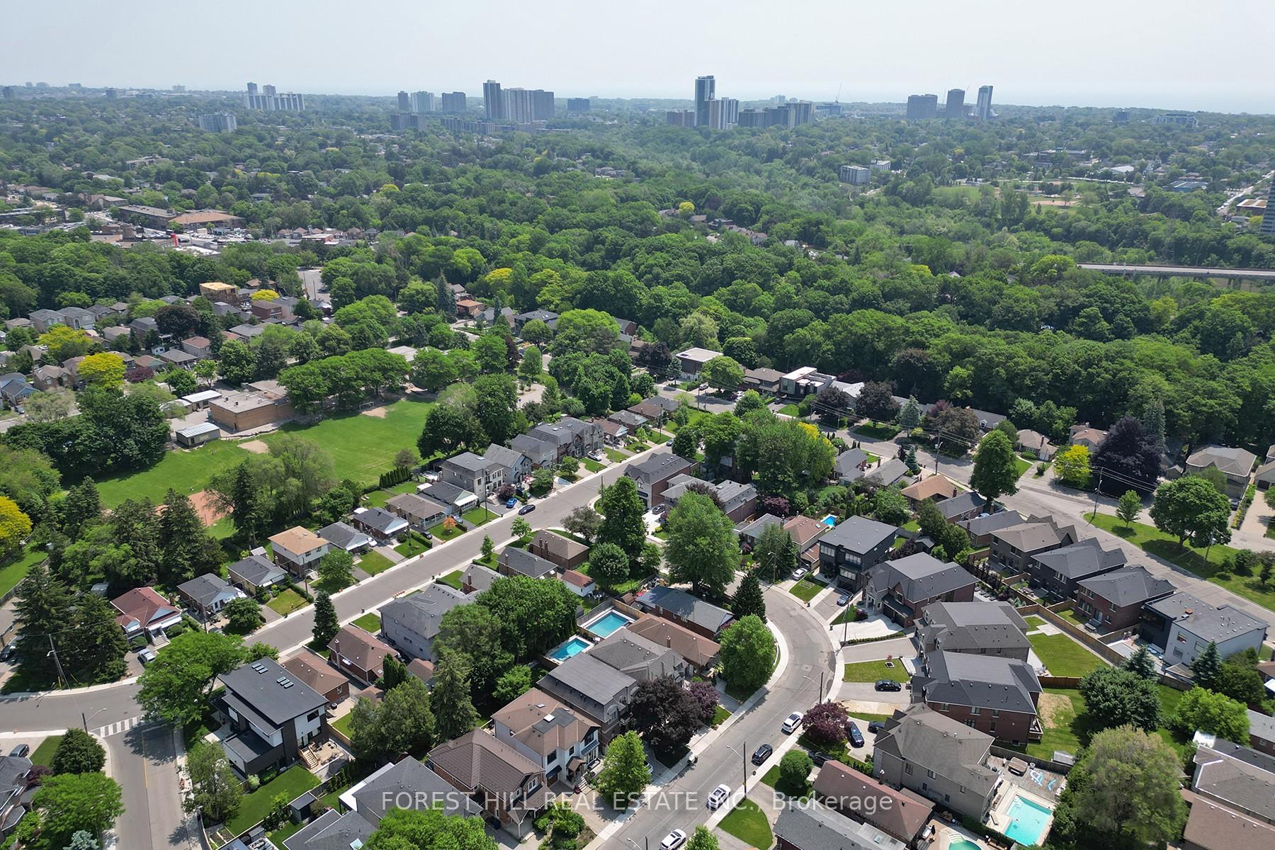 Photo 43 of 21 Presteign Avenue, Toronto, O'Connor-Parkview — HOMEH