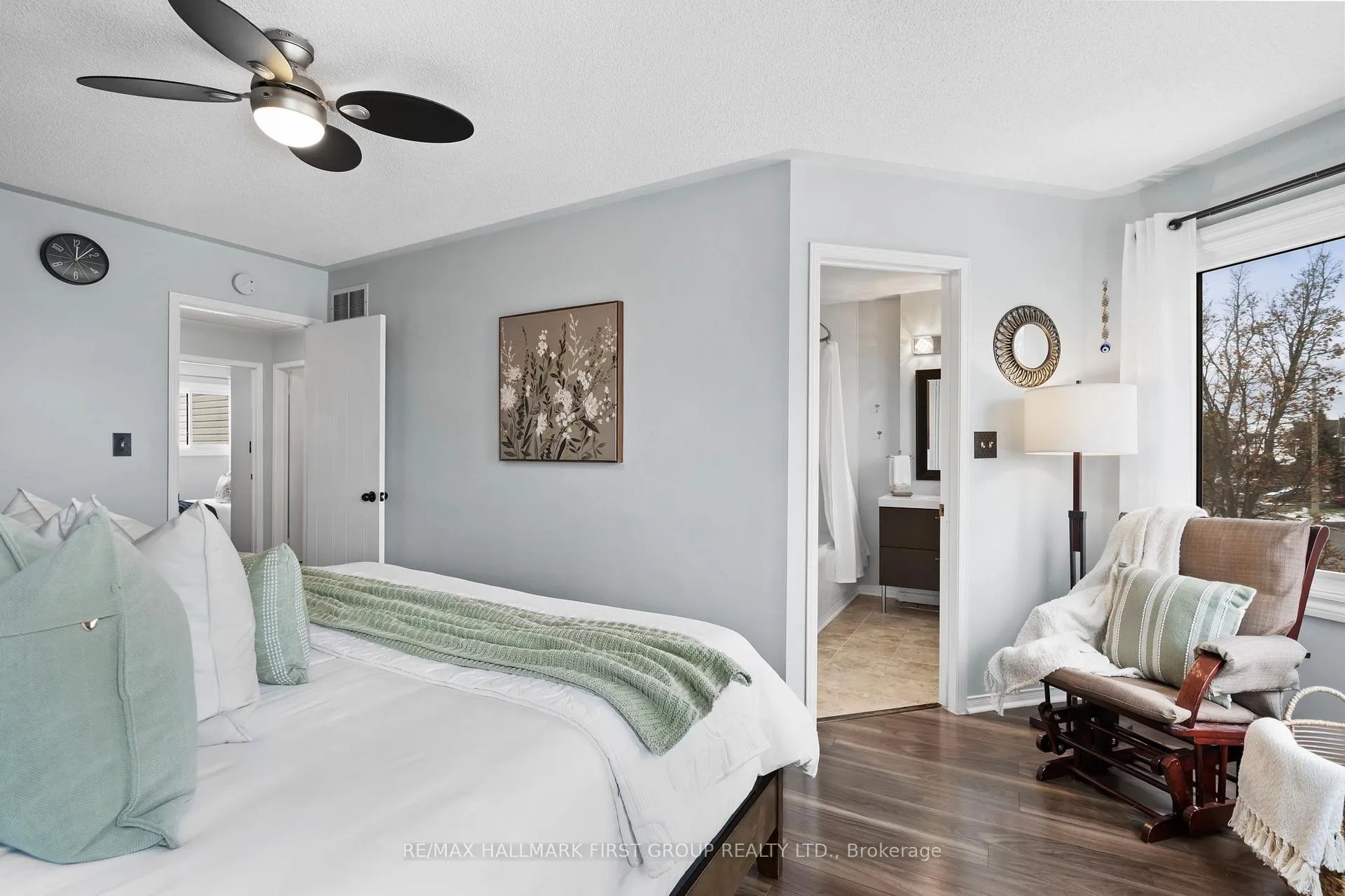 Photo 24 of 1696 Woodgate Trail, Oshawa, Samac — HOMEH