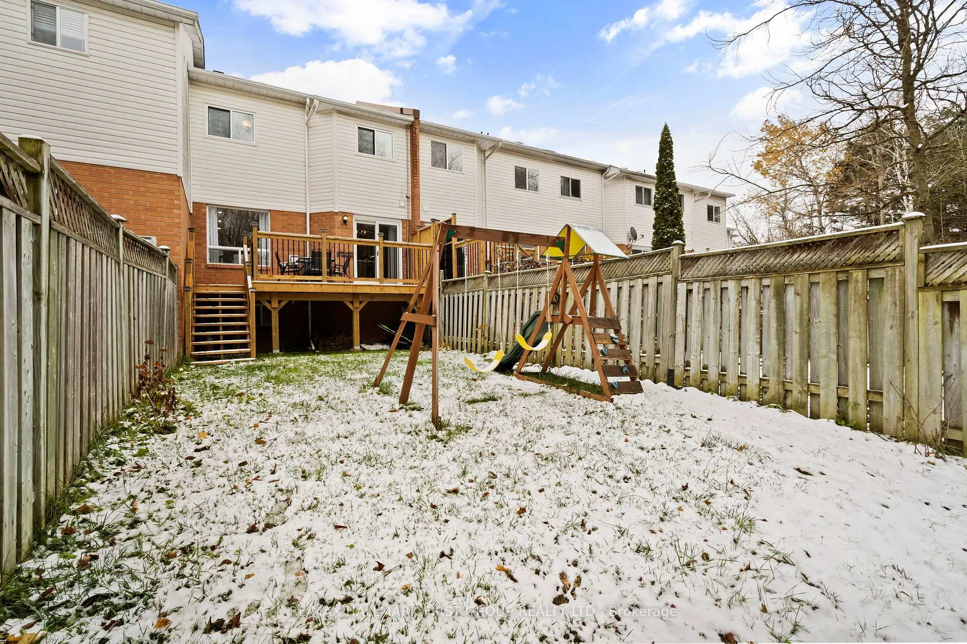 Photo 33 of 1696 Woodgate Trail, Oshawa, Samac — HOMEH