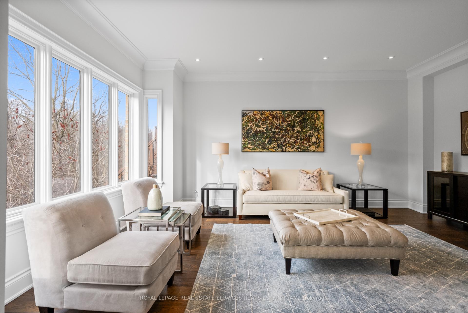 Photo 10 of 30 True Davidson Drive, Toronto, Leaside — HOMEH