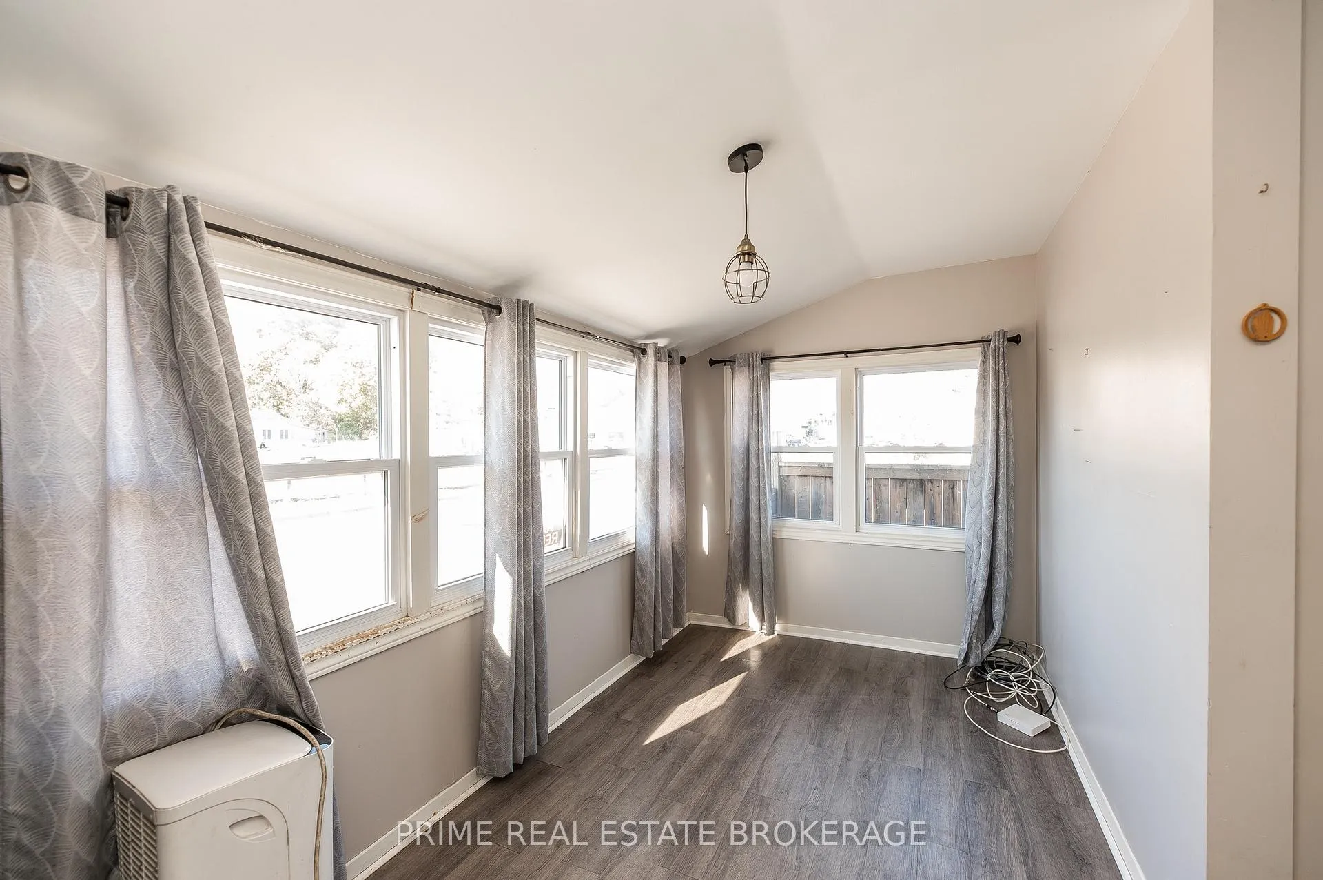 Photo 5 of 151 William Street, Central Elgin, Port Stanley — HOMEH