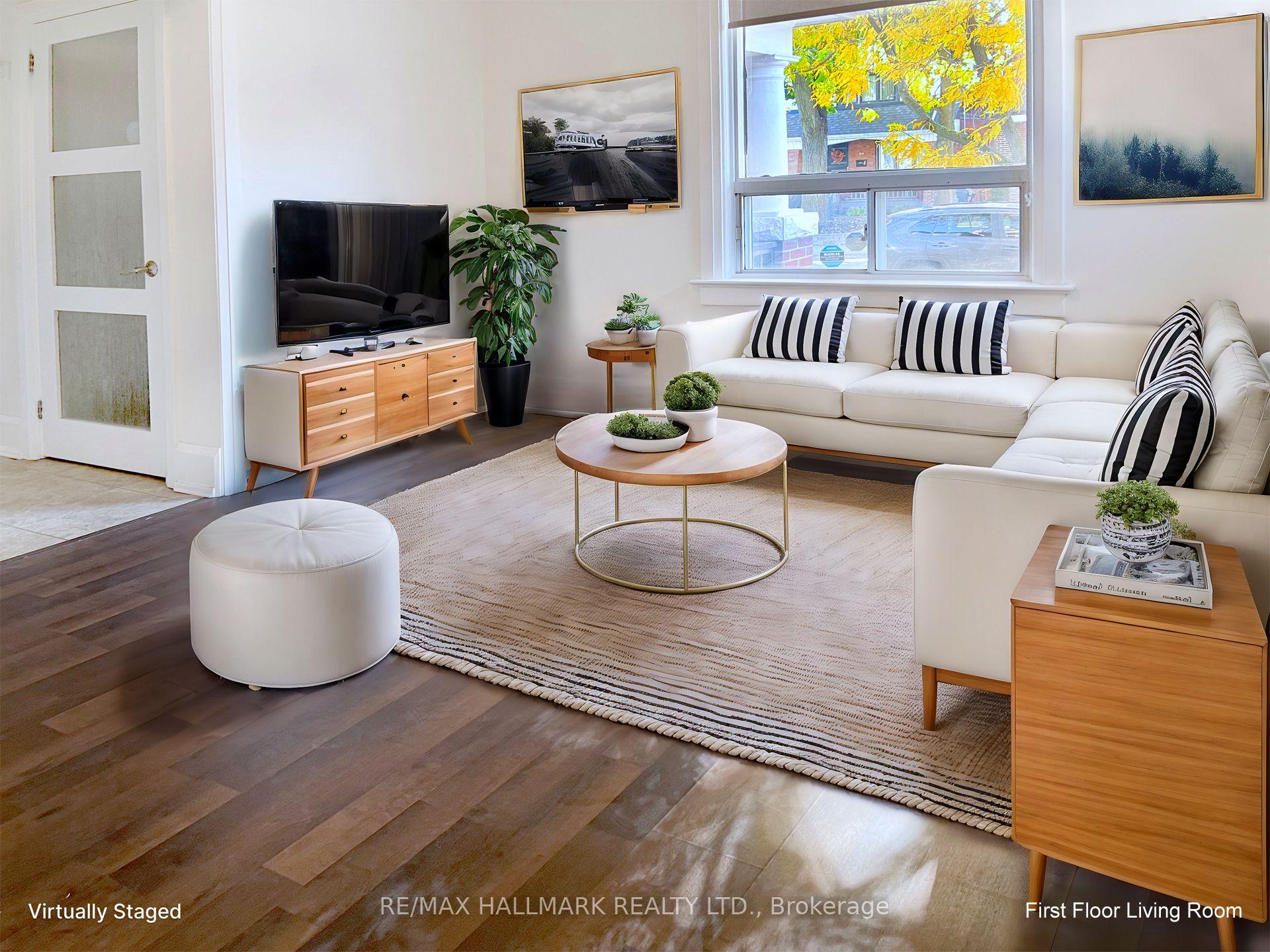 Photo 2 of 260 Soudan Avenue, Toronto, Mount Pleasant East — HOMEH