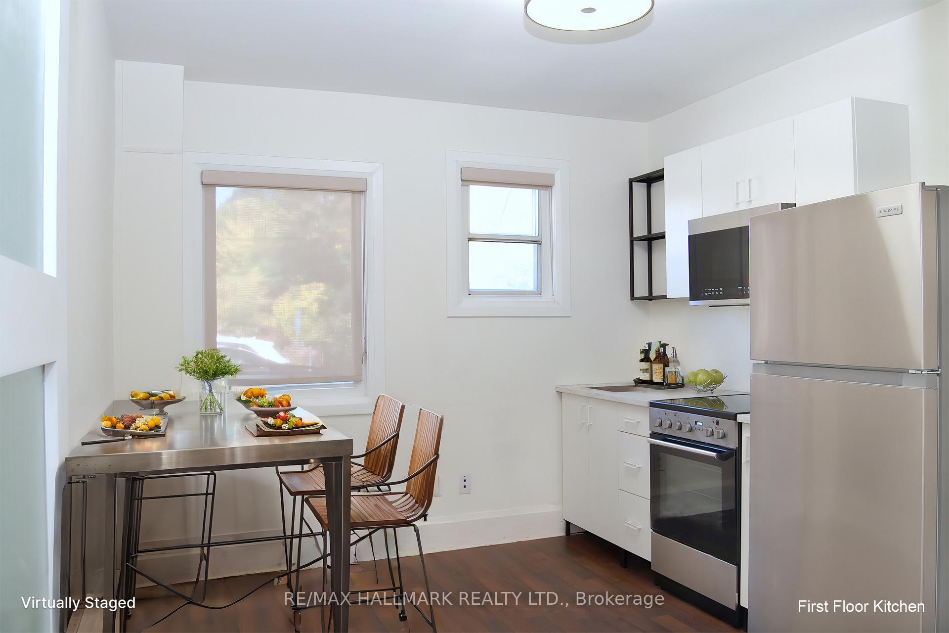 Photo 4 of 260 Soudan Avenue, Toronto, Mount Pleasant East — HOMEH