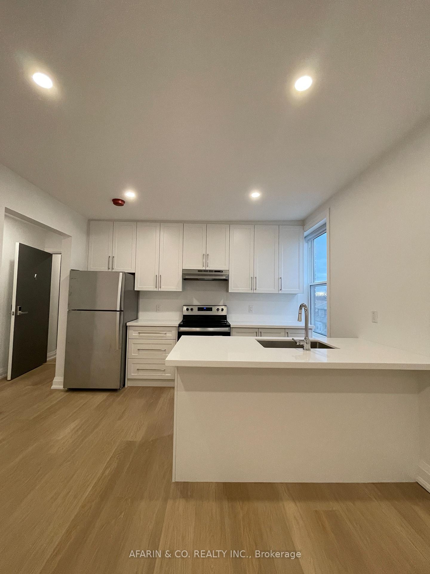 Photo 8 of Unit 4, 79 Cedarvale Avenue, Toronto, East End-Danforth — HOMEH