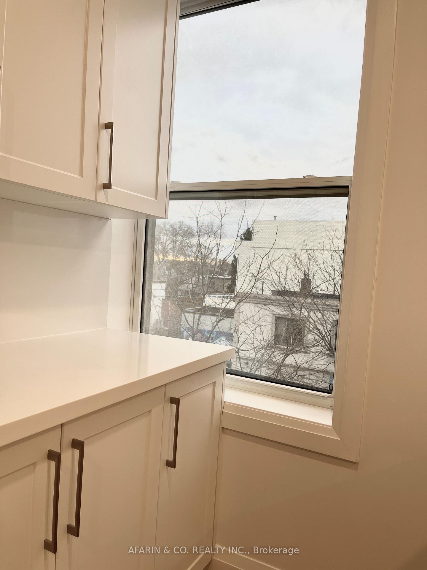 Photo 9 of Unit 4, 79 Cedarvale Avenue, Toronto, East End-Danforth — HOMEH