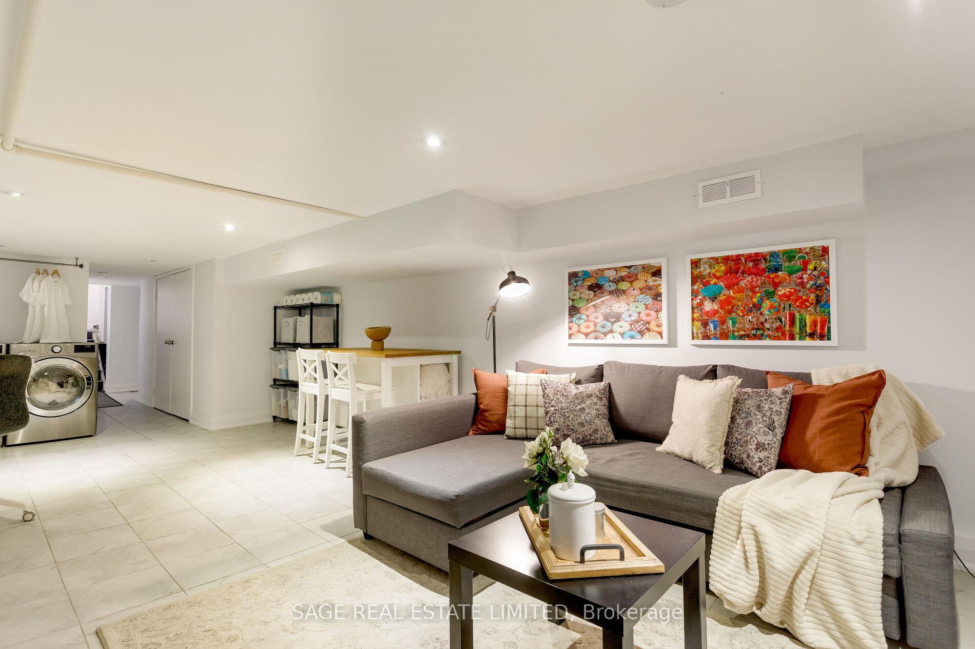 Photo 19 of 573 Sammon Avenue, Toronto, Danforth Village-East York — HOMEH