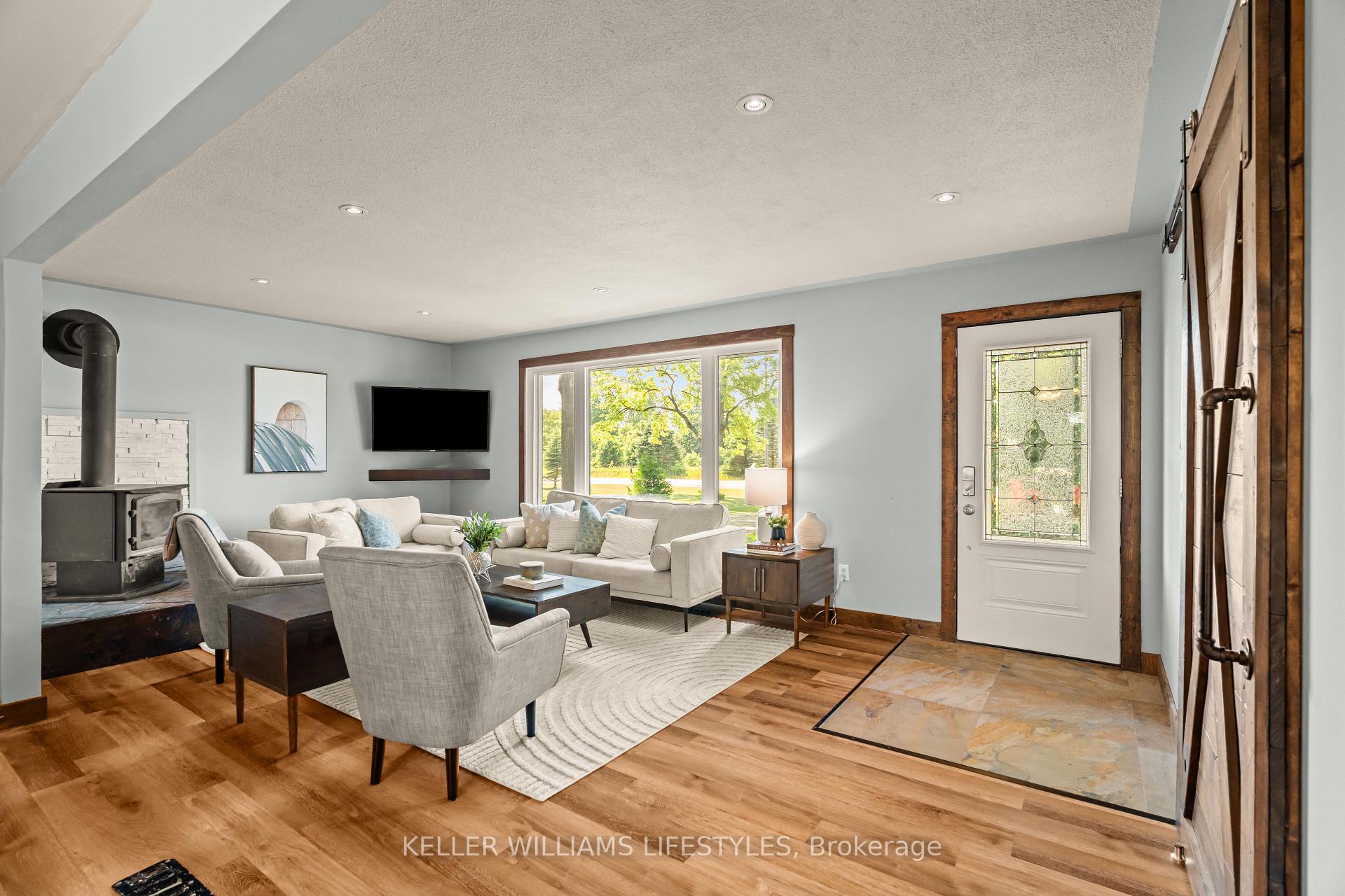Photo 7 of 6837 Glendon Drive, Strathroy-Caradoc, Melbourne — HOMEH