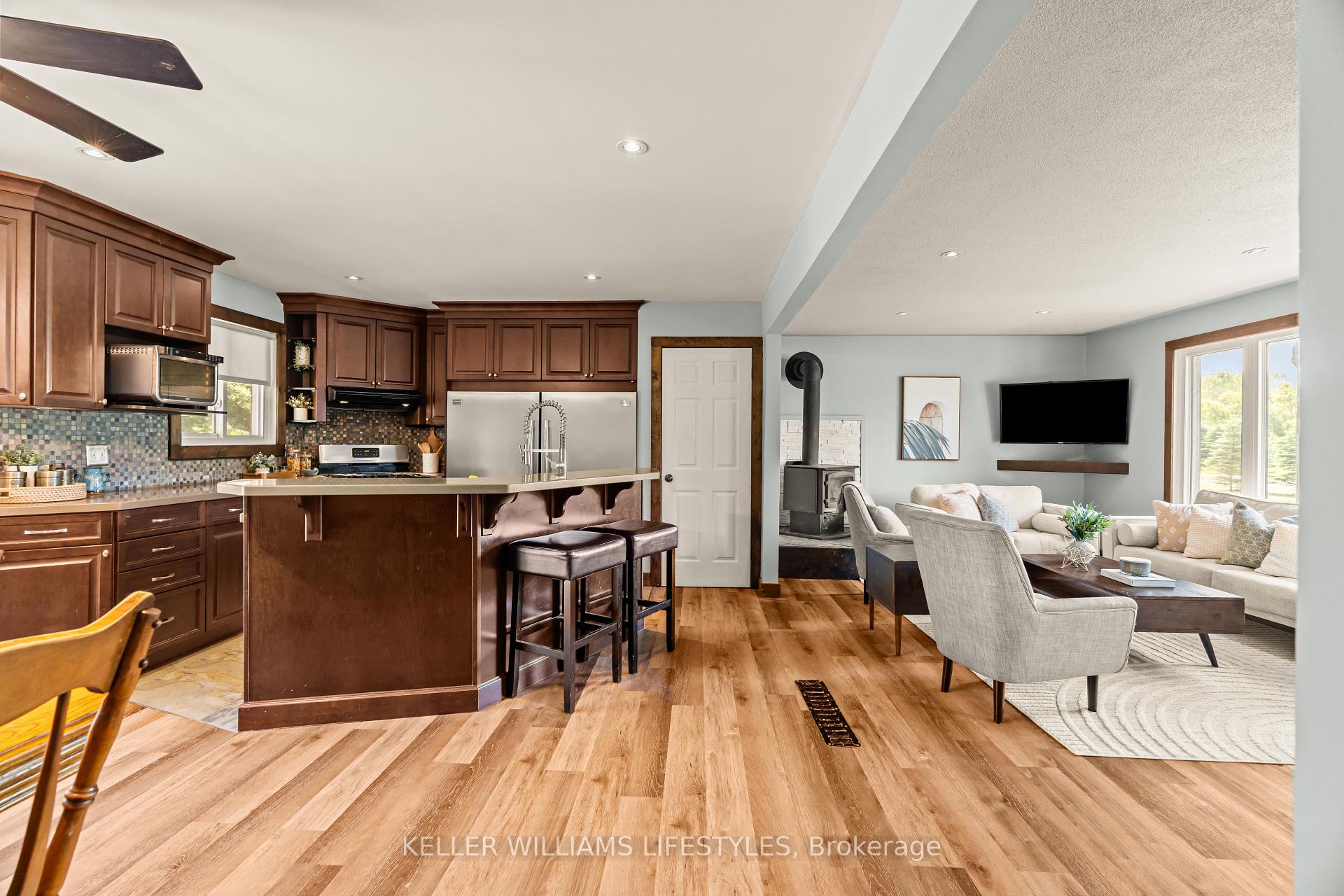 Photo 23 of 6837 Glendon Drive, Strathroy-Caradoc, Melbourne — HOMEH