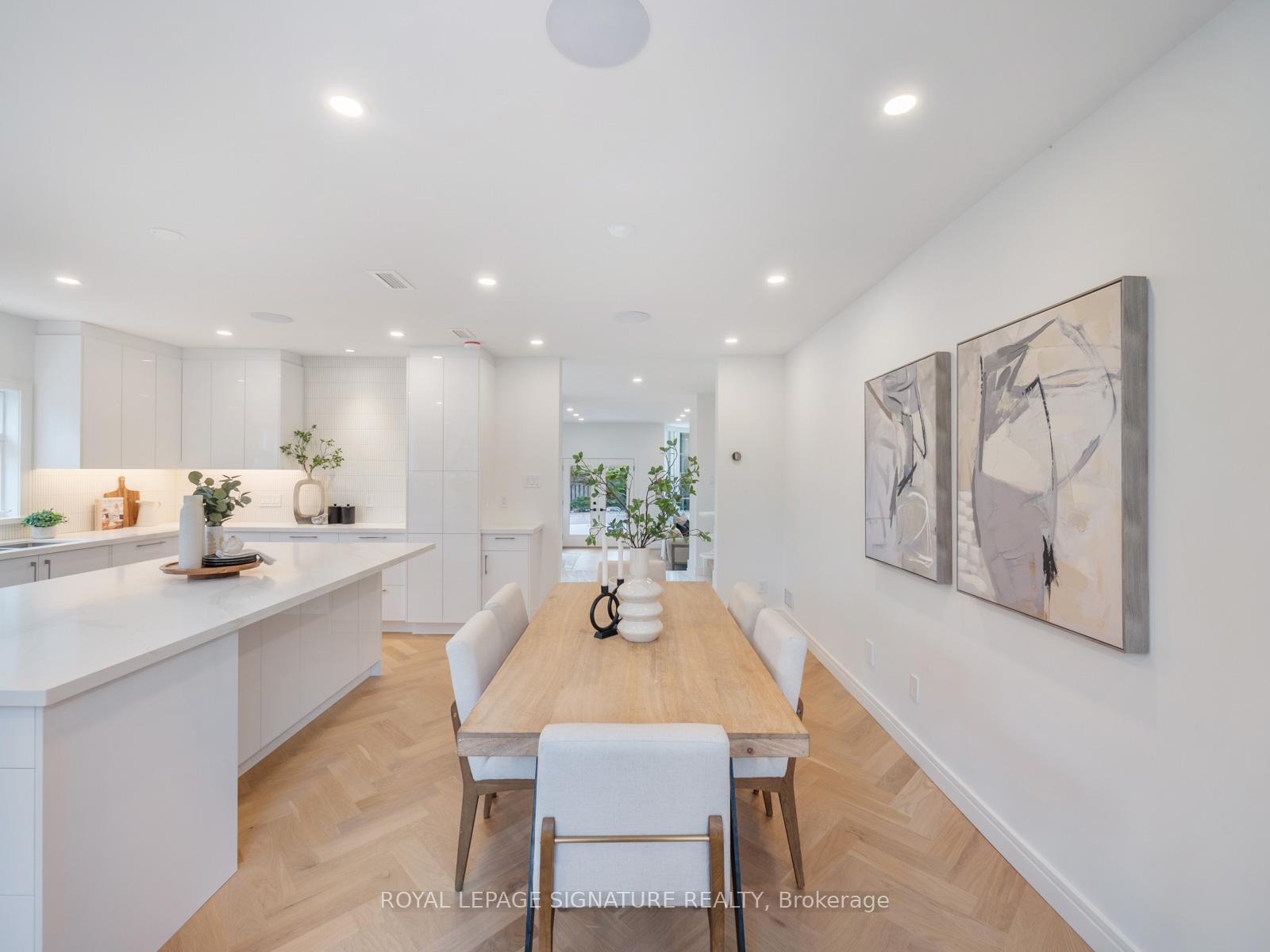 Photo 13 of 61 Bennington Heights Drive, Toronto, Leaside — HOMEH