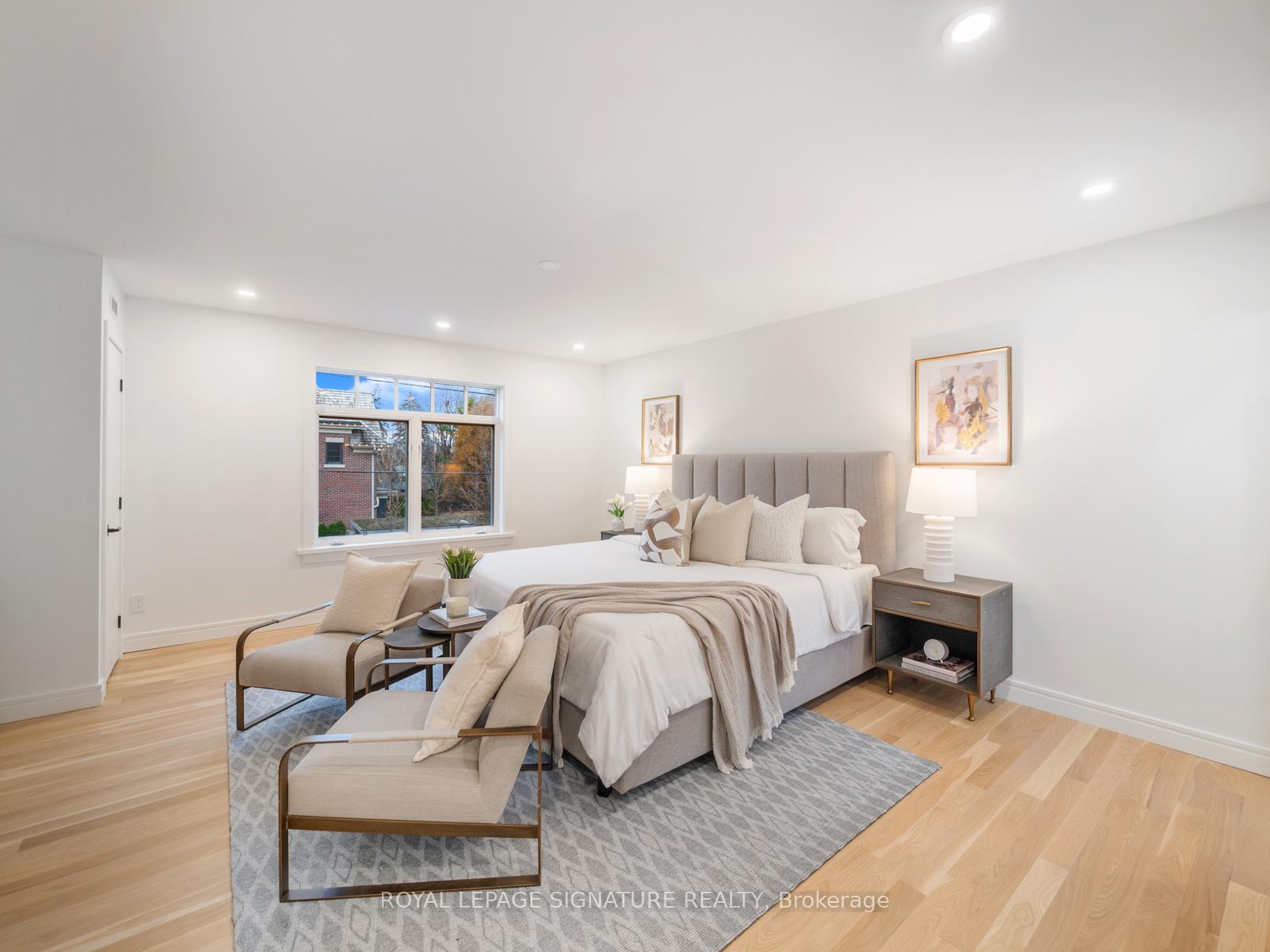 Photo 11 of 61 Bennington Heights Drive, Toronto, Leaside — HOMEH