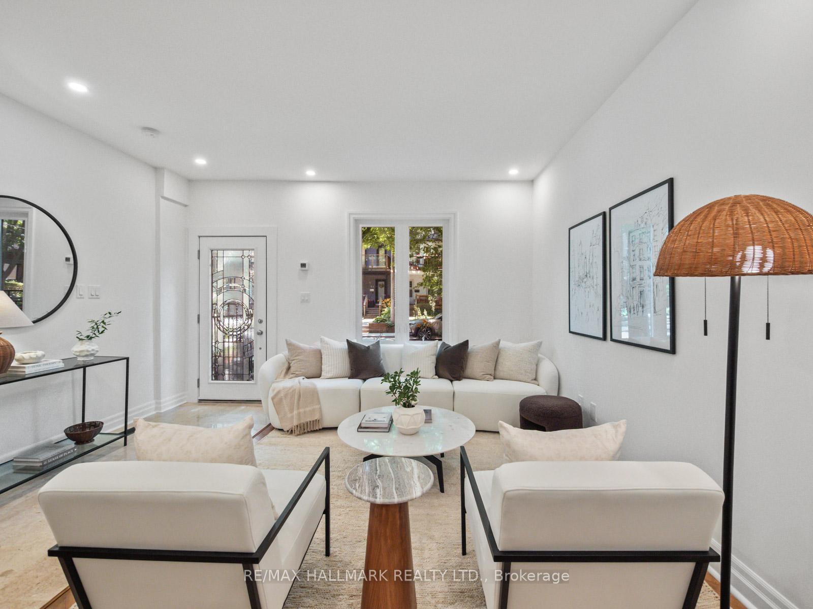 Photo 8 of 92 Wroxeter Avenue, Toronto, Blake-Jones — HOMEH