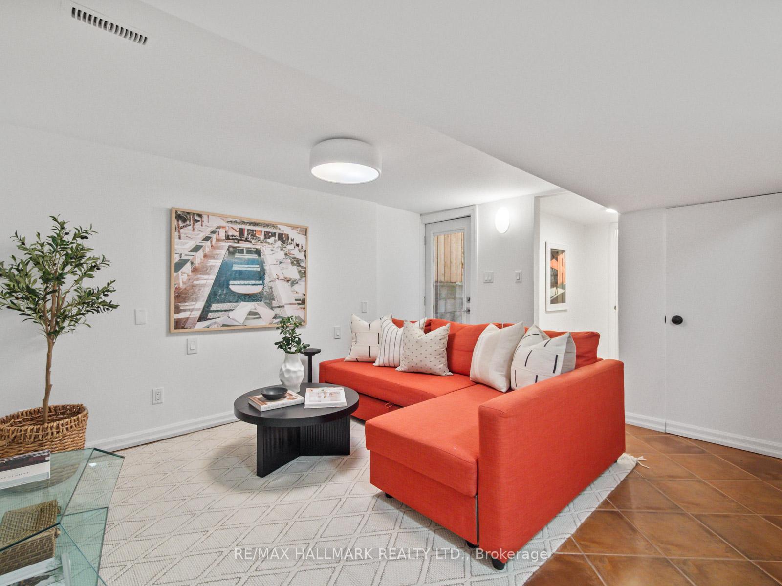 Photo 35 of 92 Wroxeter Avenue, Toronto, Blake-Jones — HOMEH