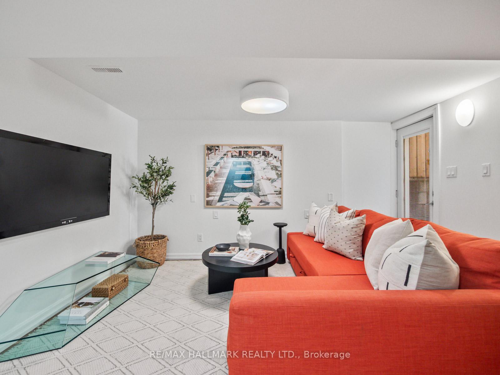 Photo 36 of 92 Wroxeter Avenue, Toronto, Blake-Jones — HOMEH