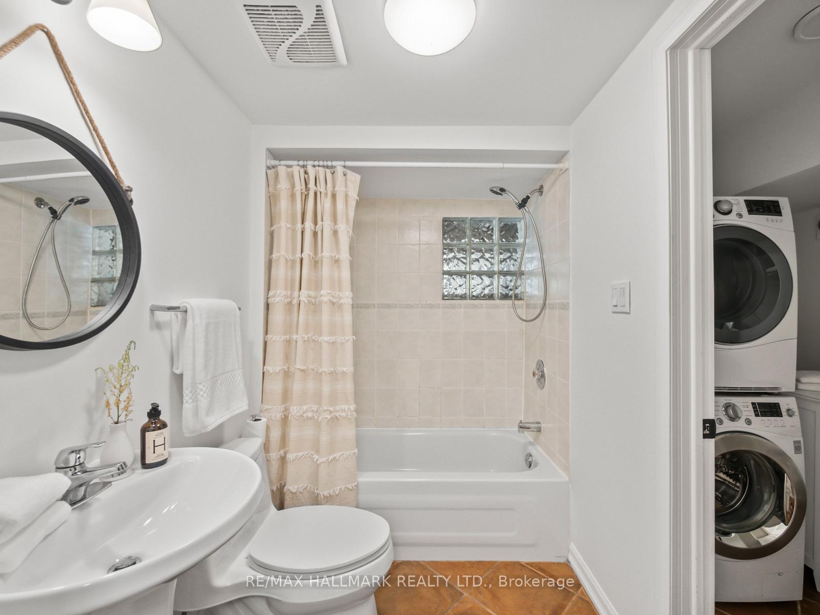Photo 40 of 92 Wroxeter Avenue, Toronto, Blake-Jones — HOMEH