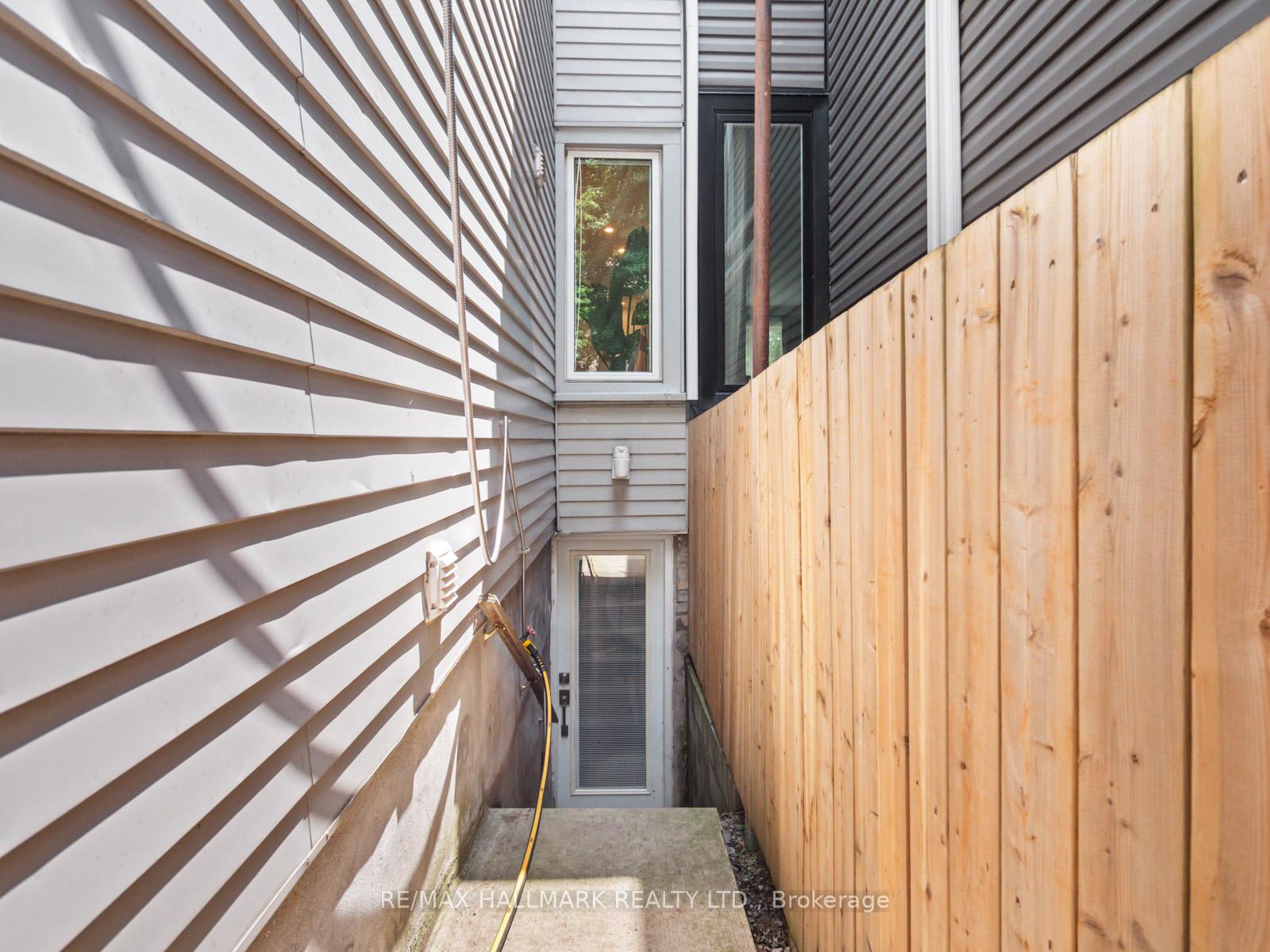 Photo 48 of 92 Wroxeter Avenue, Toronto, Blake-Jones — HOMEH