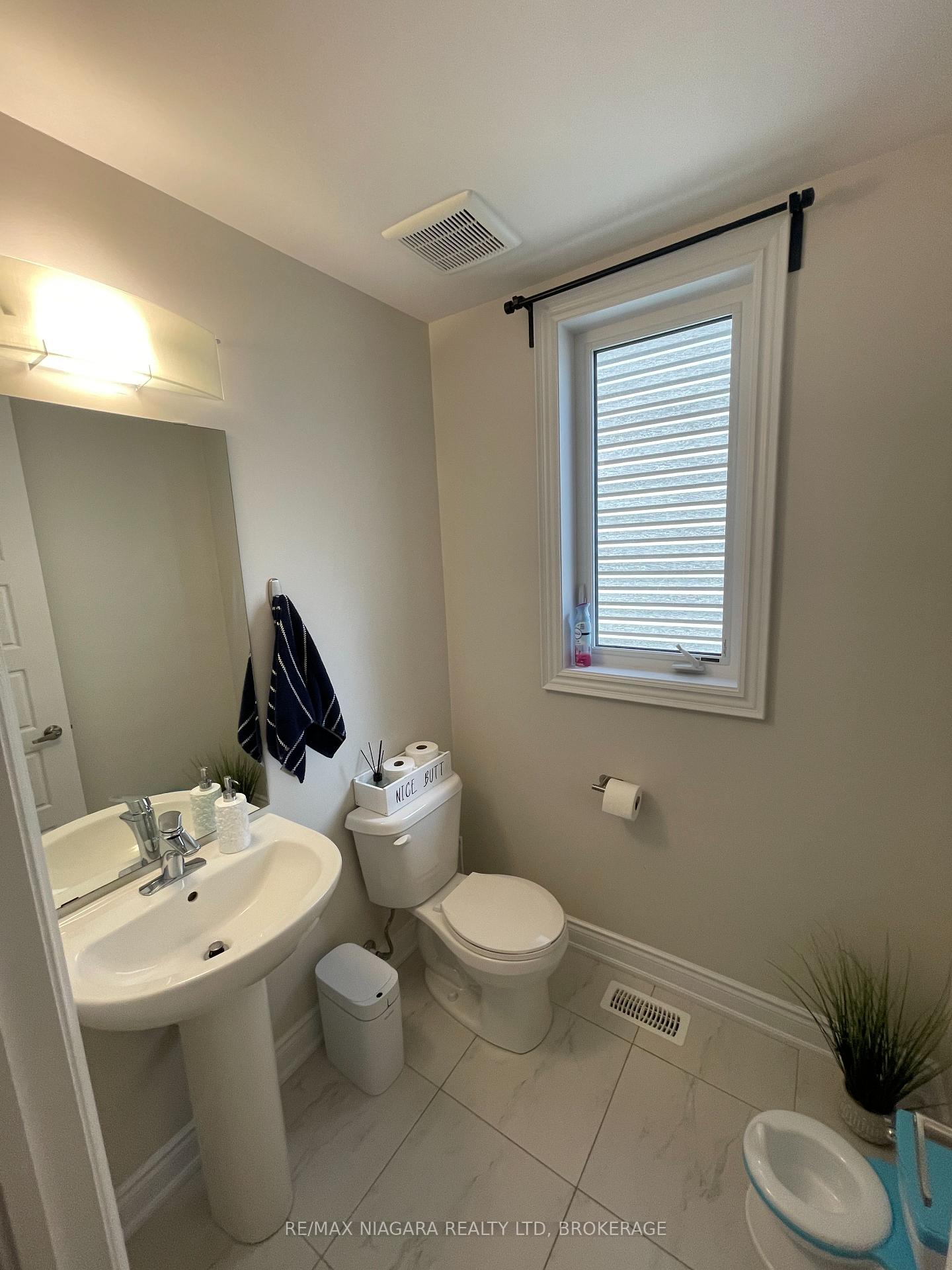 Photo 10 of 19 Legacy Lane, Thorold, Hurricane/Merrittville — HOMEH