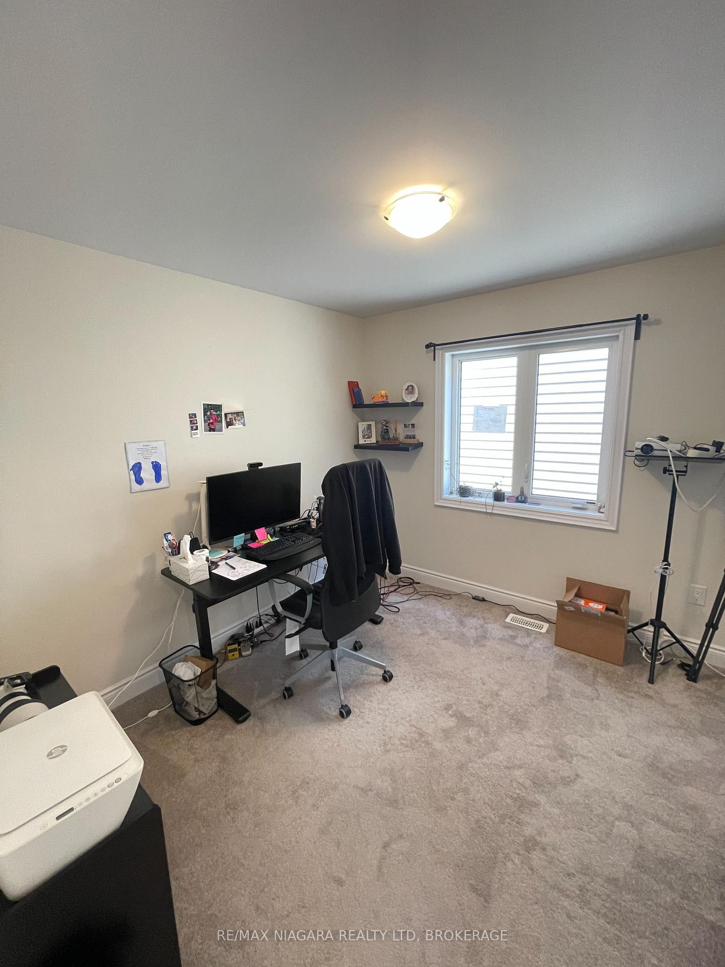 Photo 16 of 19 Legacy Lane, Thorold, Hurricane/Merrittville — HOMEH