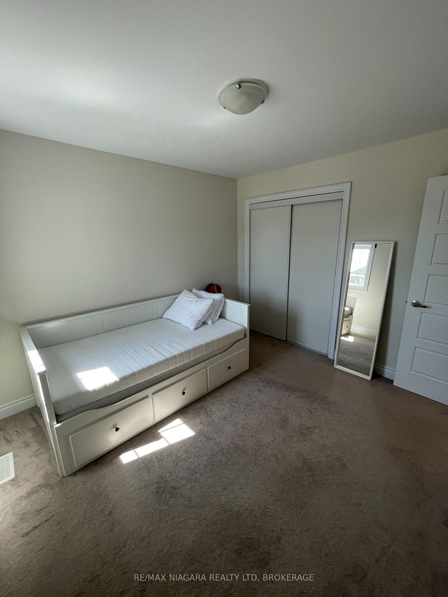 Photo 19 of 19 Legacy Lane, Thorold, Hurricane/Merrittville — HOMEH