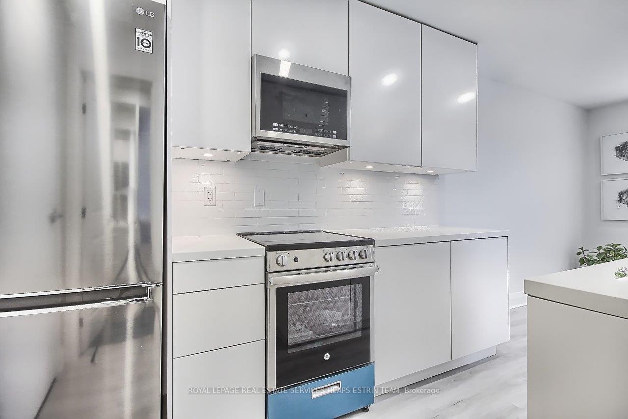 Photo 6 of Unit Second Floor, 415 Dundas Street, Toronto, Moss Park — HOMEH