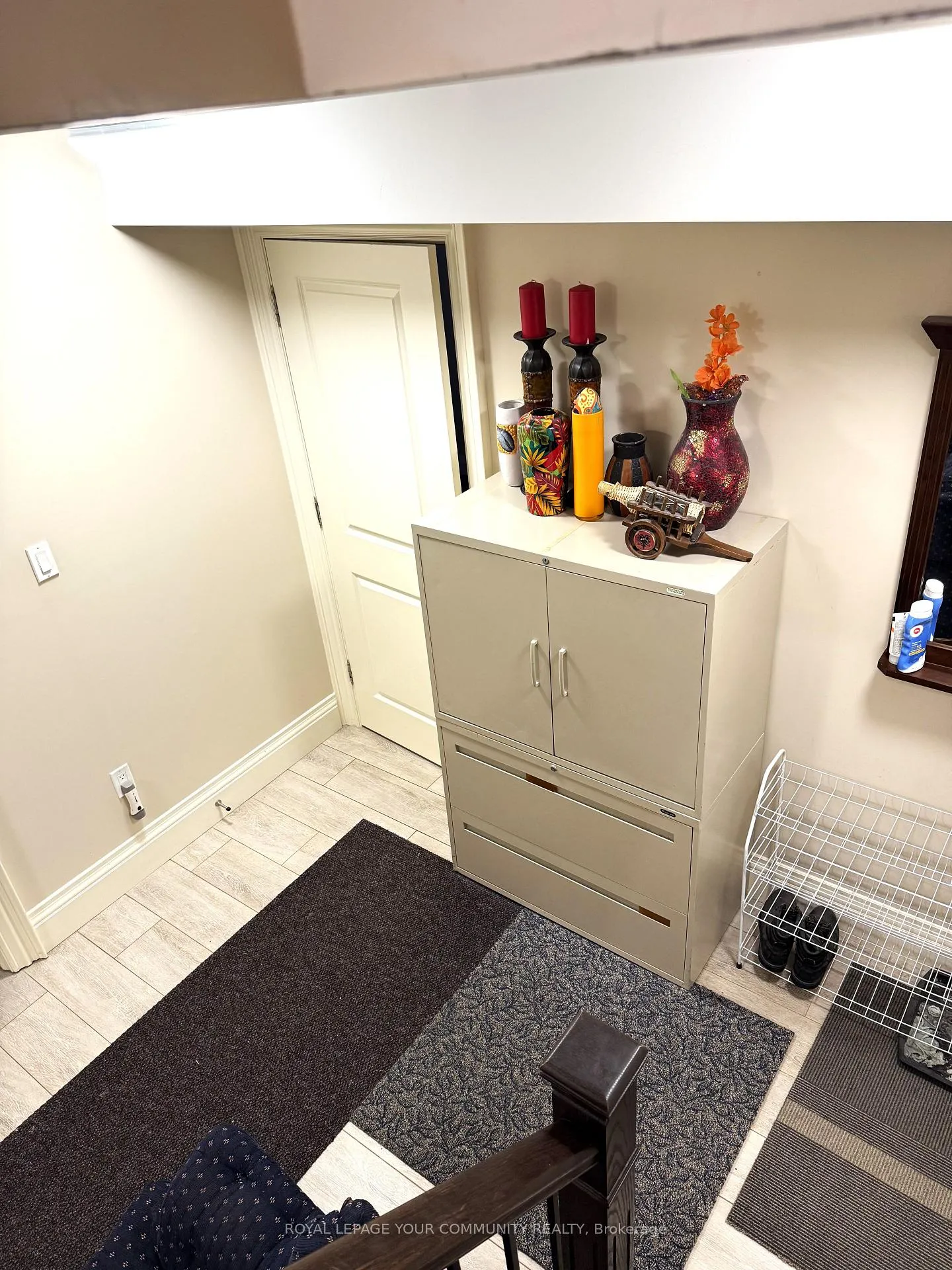 Photo 3 of Unit Lower Unit, 251 Floyd Avenue, Toronto, Danforth Village-East York — HOMEH