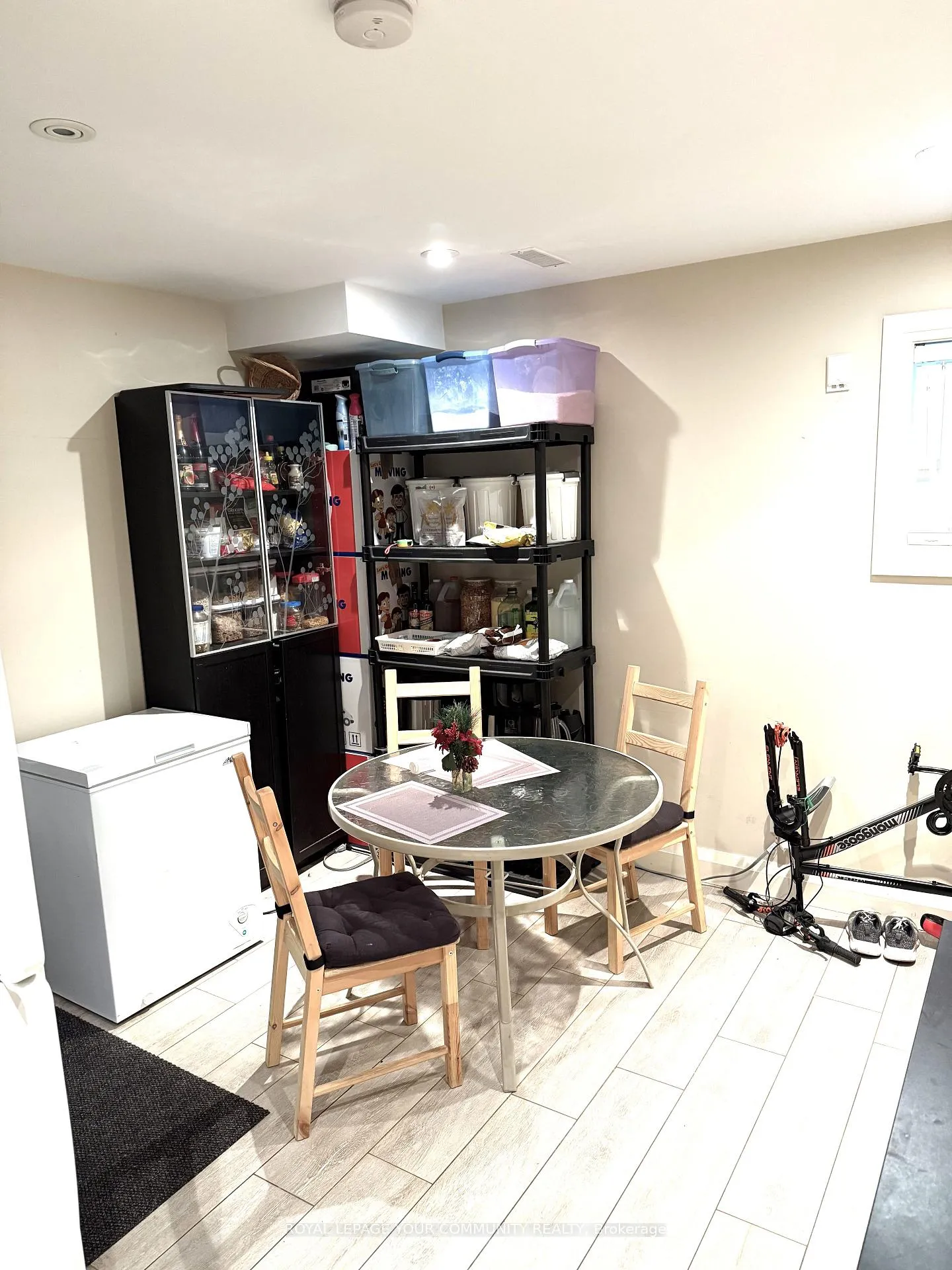 Photo 10 of Unit Lower Unit, 251 Floyd Avenue, Toronto, Danforth Village-East York — HOMEH
