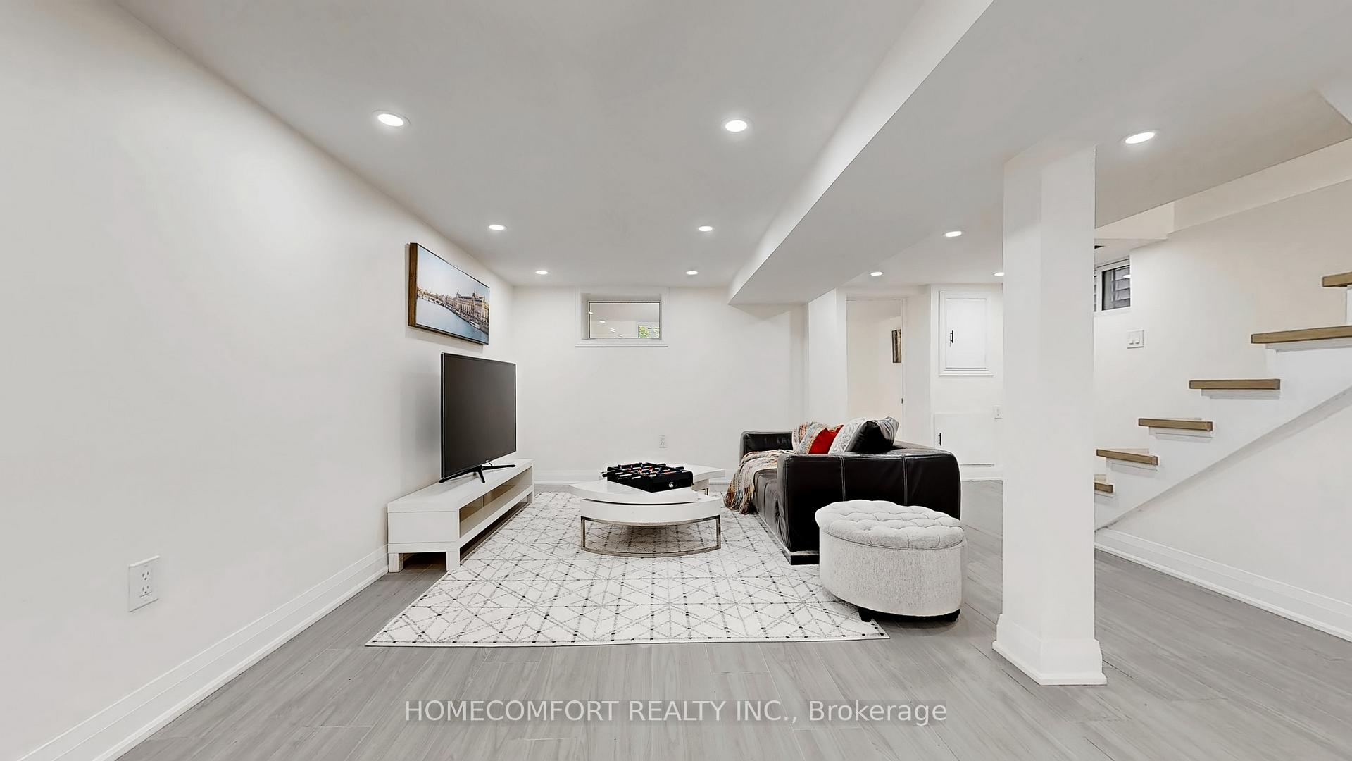 Photo 38 of 253 Fulton Avenue, Toronto, Playter Estates-Danforth — HOMEH