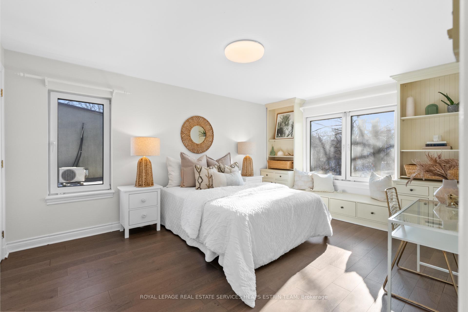 Photo 13 of 30 Bennington Heights Drive, Toronto, Leaside — HOMEH